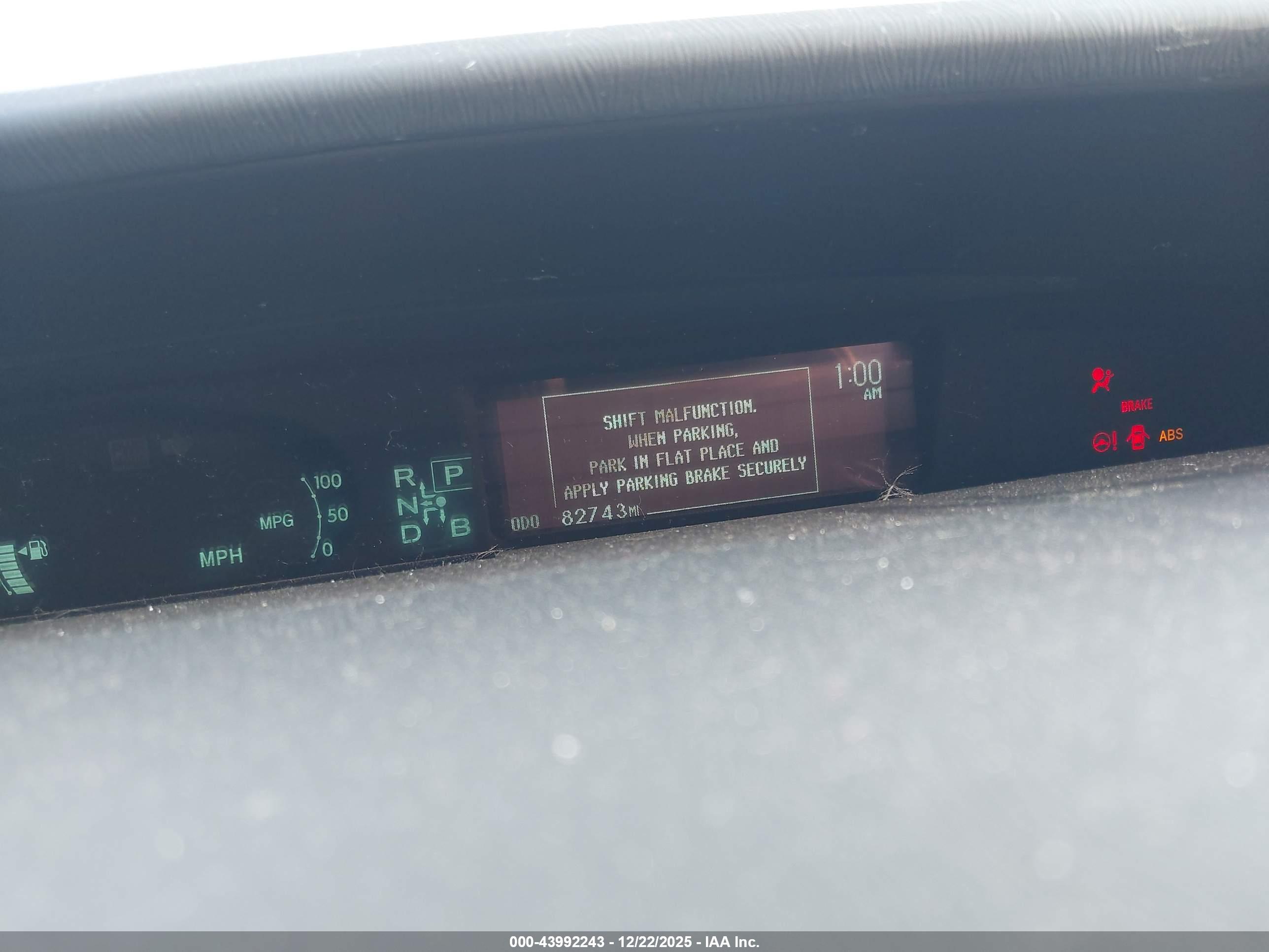 TOYOTA PRIUS image 7