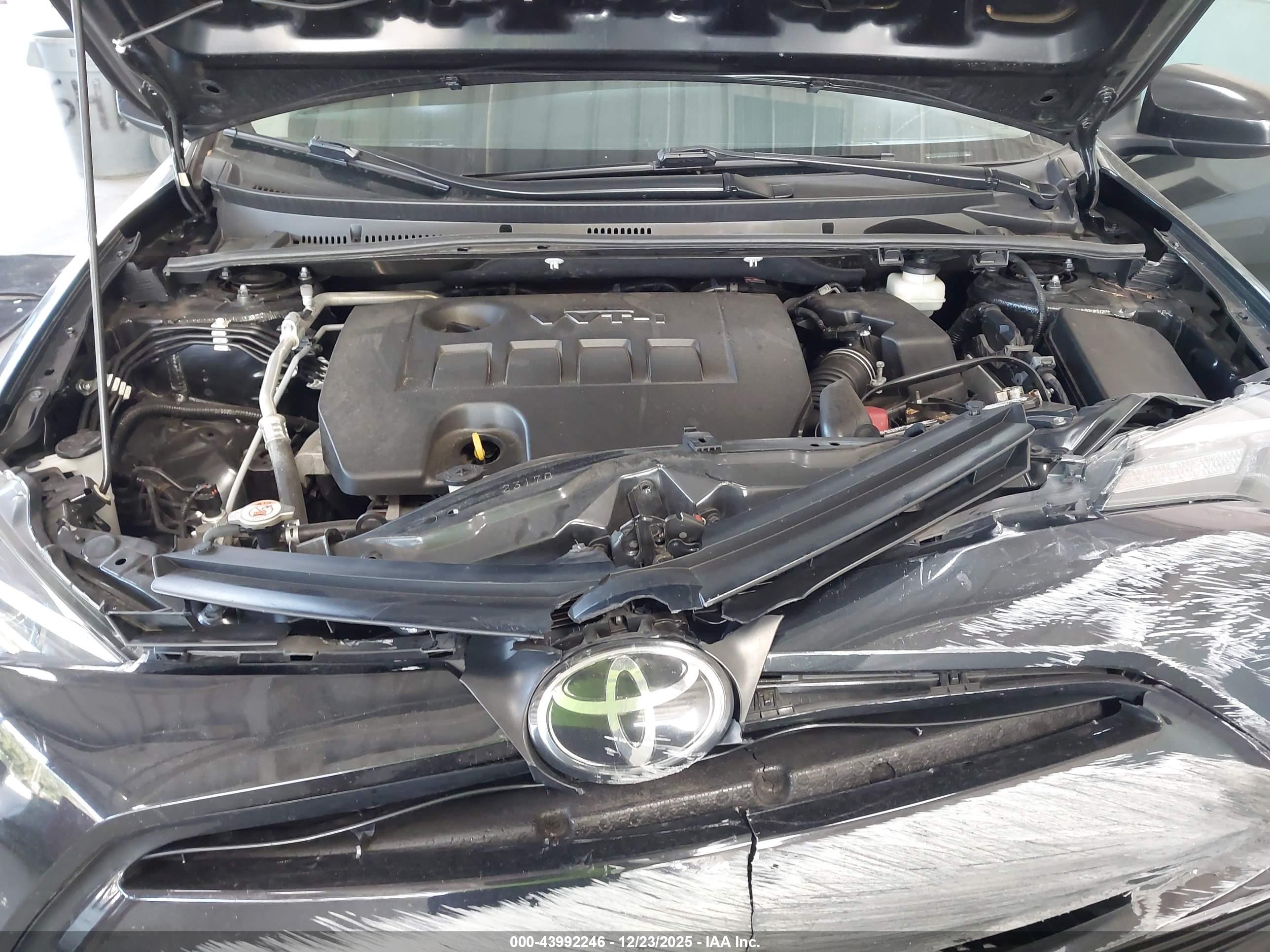 TOYOTA COROLLA image 10