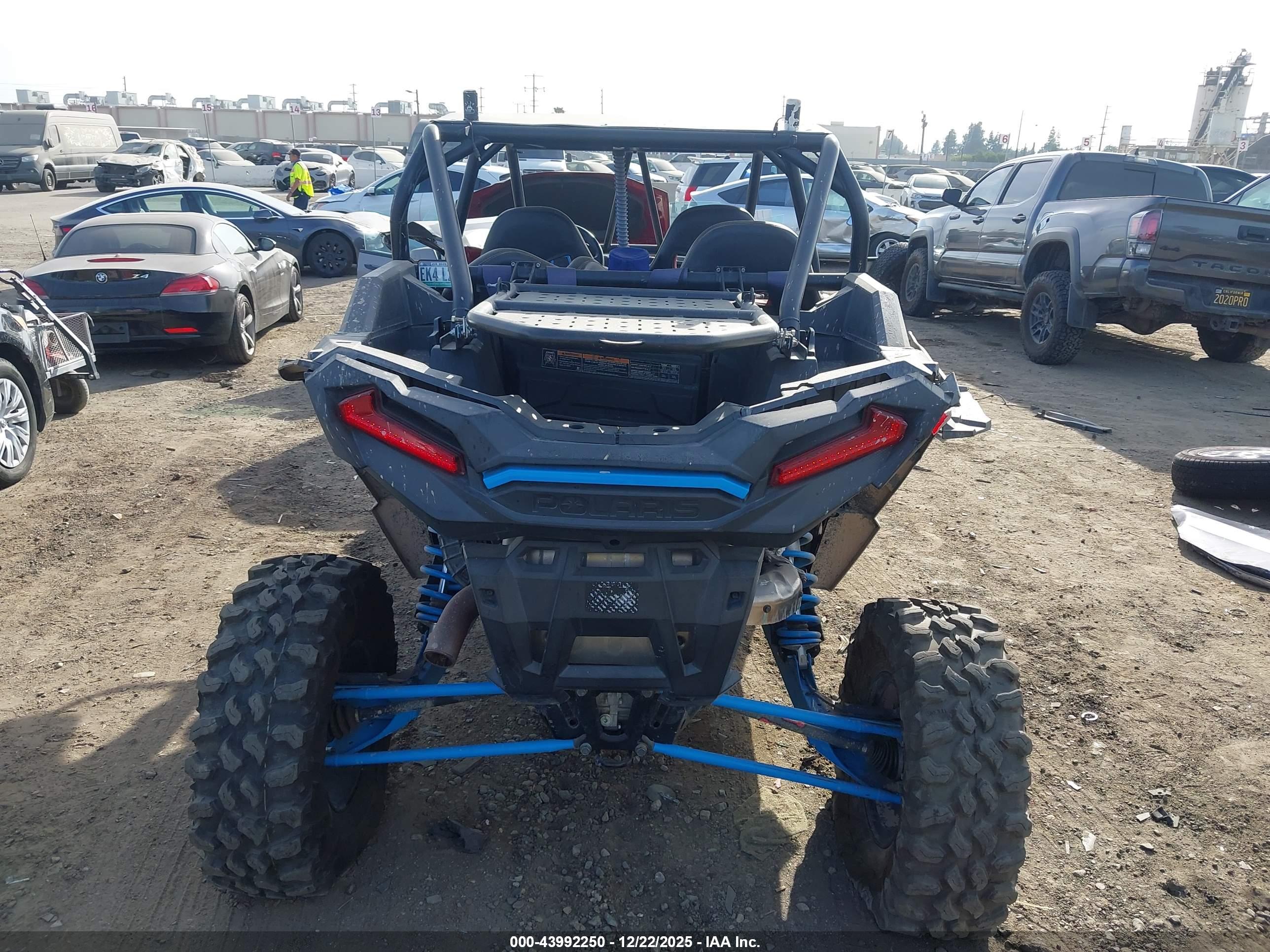 POLARIS RZR image 6