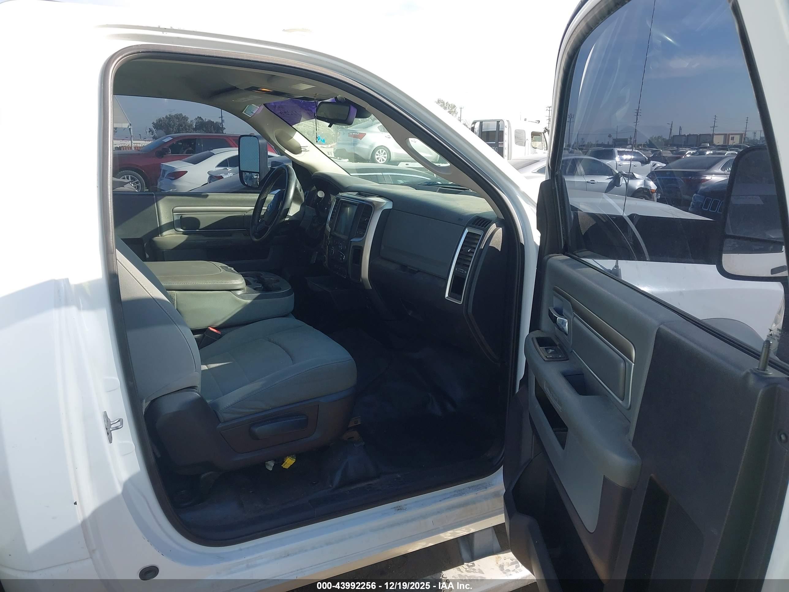 RAM 5500 image 7