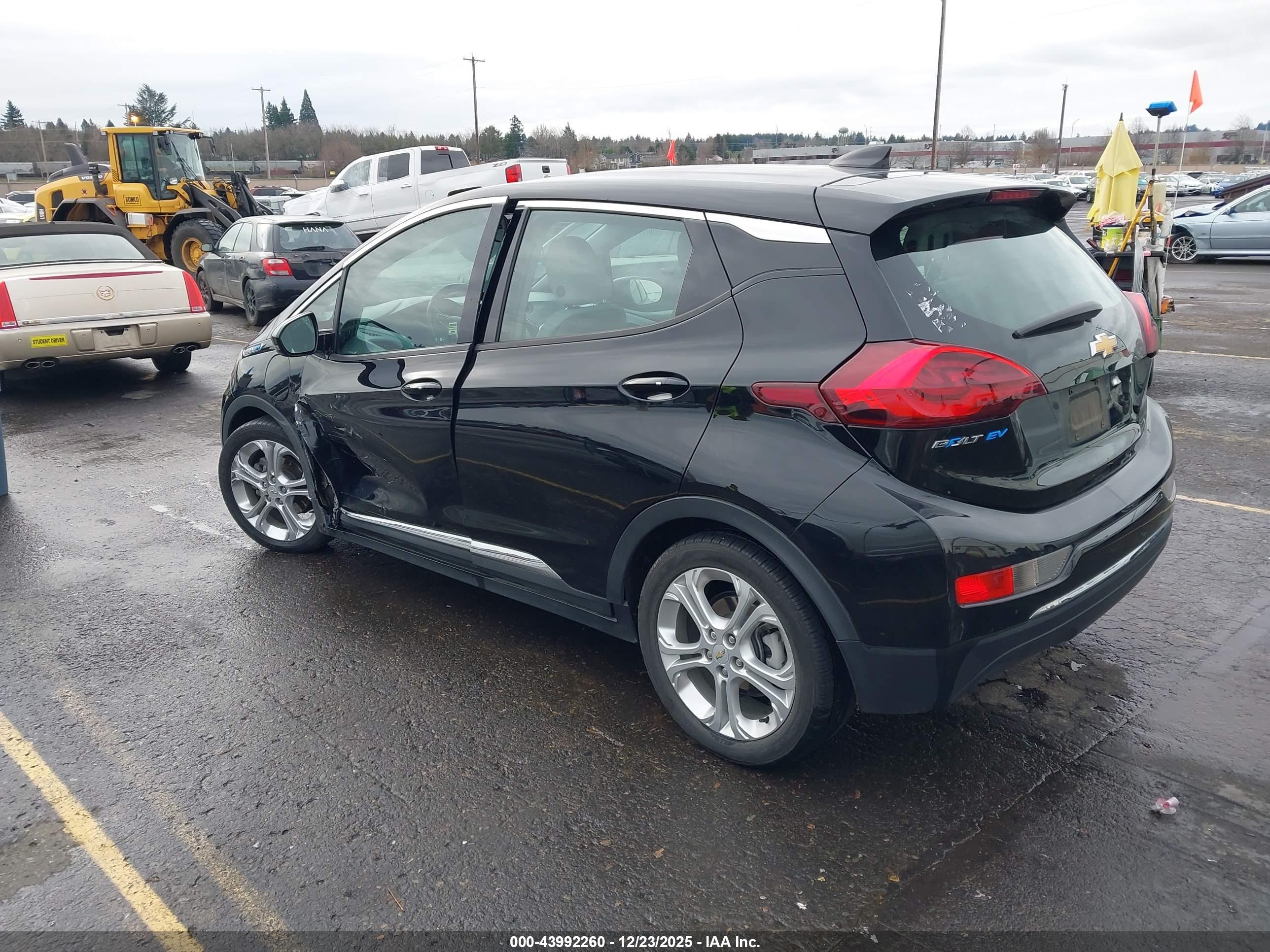 CHEVROLET BOLT image 3
