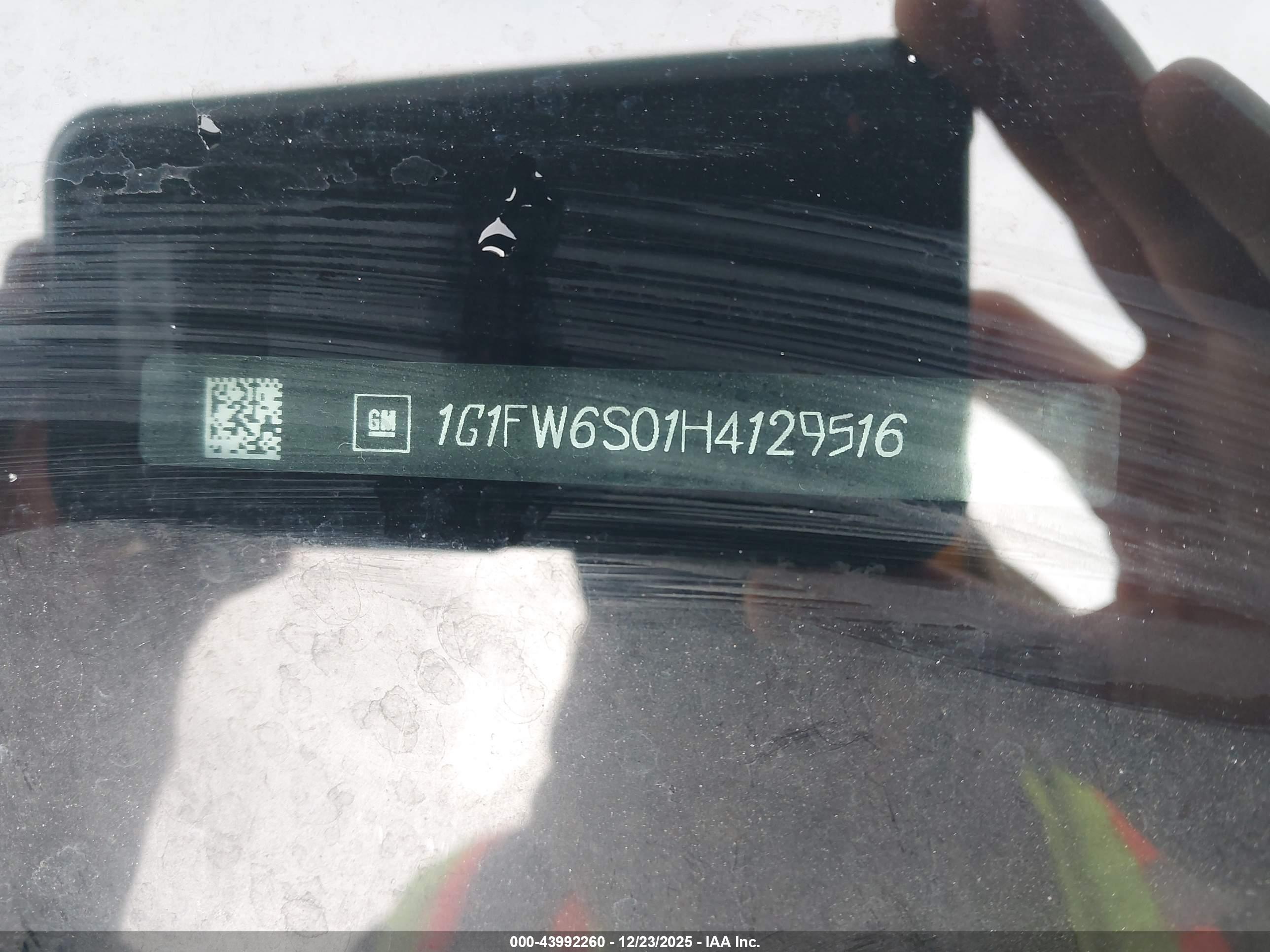 CHEVROLET BOLT image 9