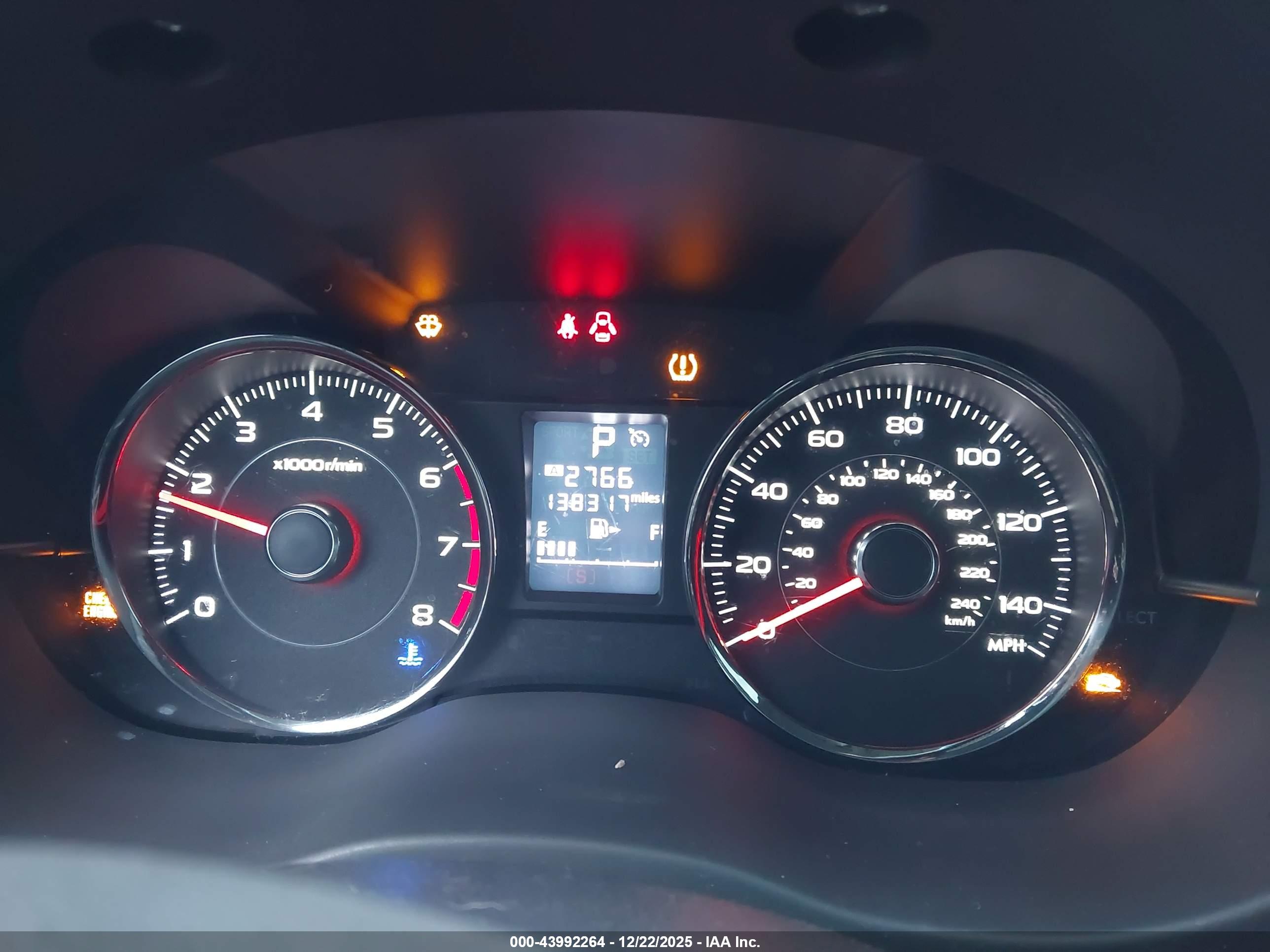 SUBARU FORESTER image 7