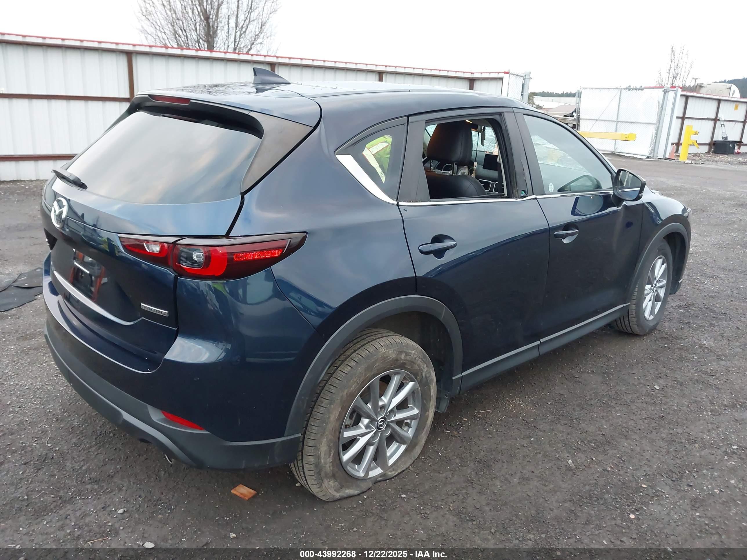 MAZDA CX-5 image 4