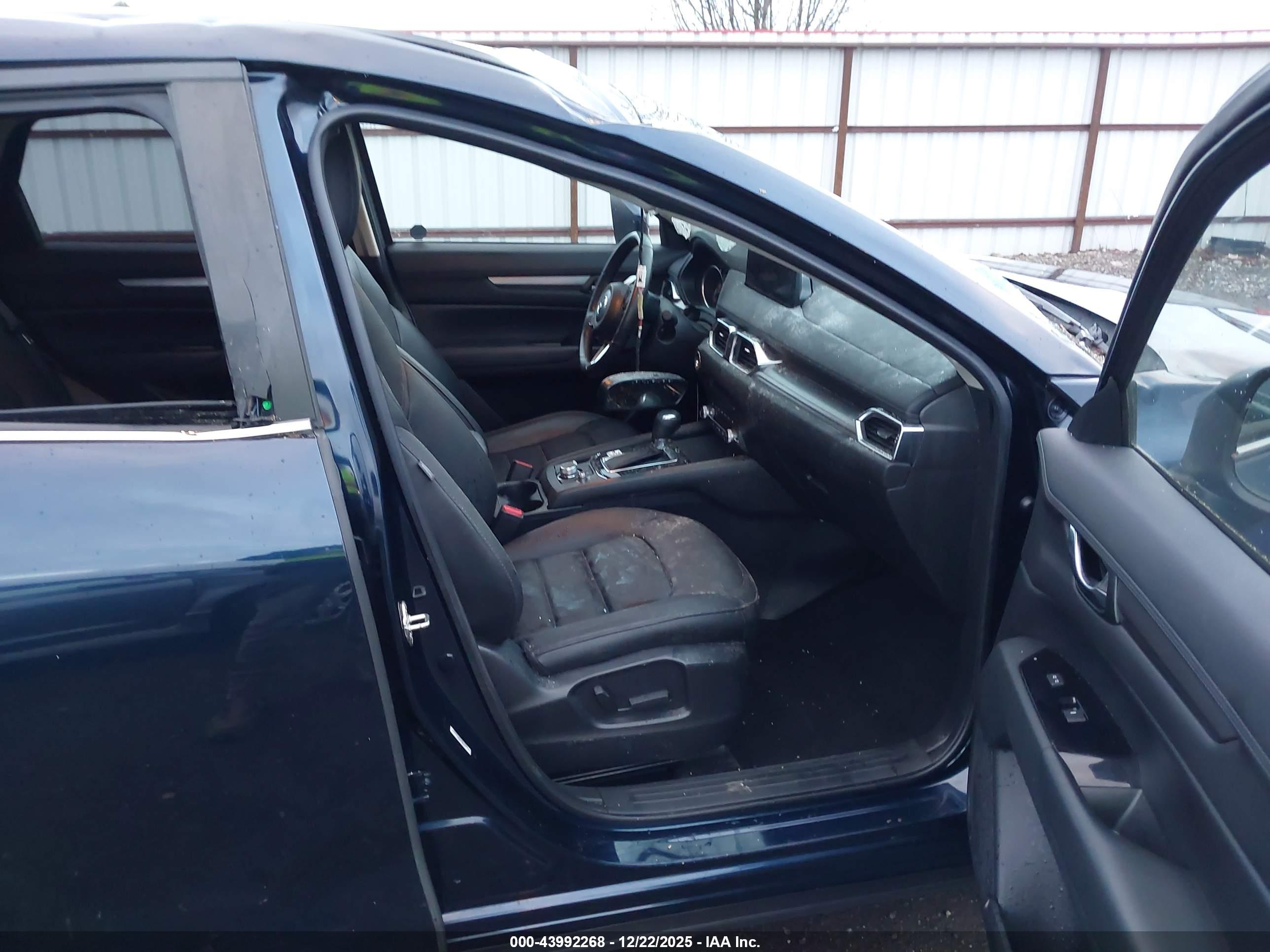 MAZDA CX-5 image 5