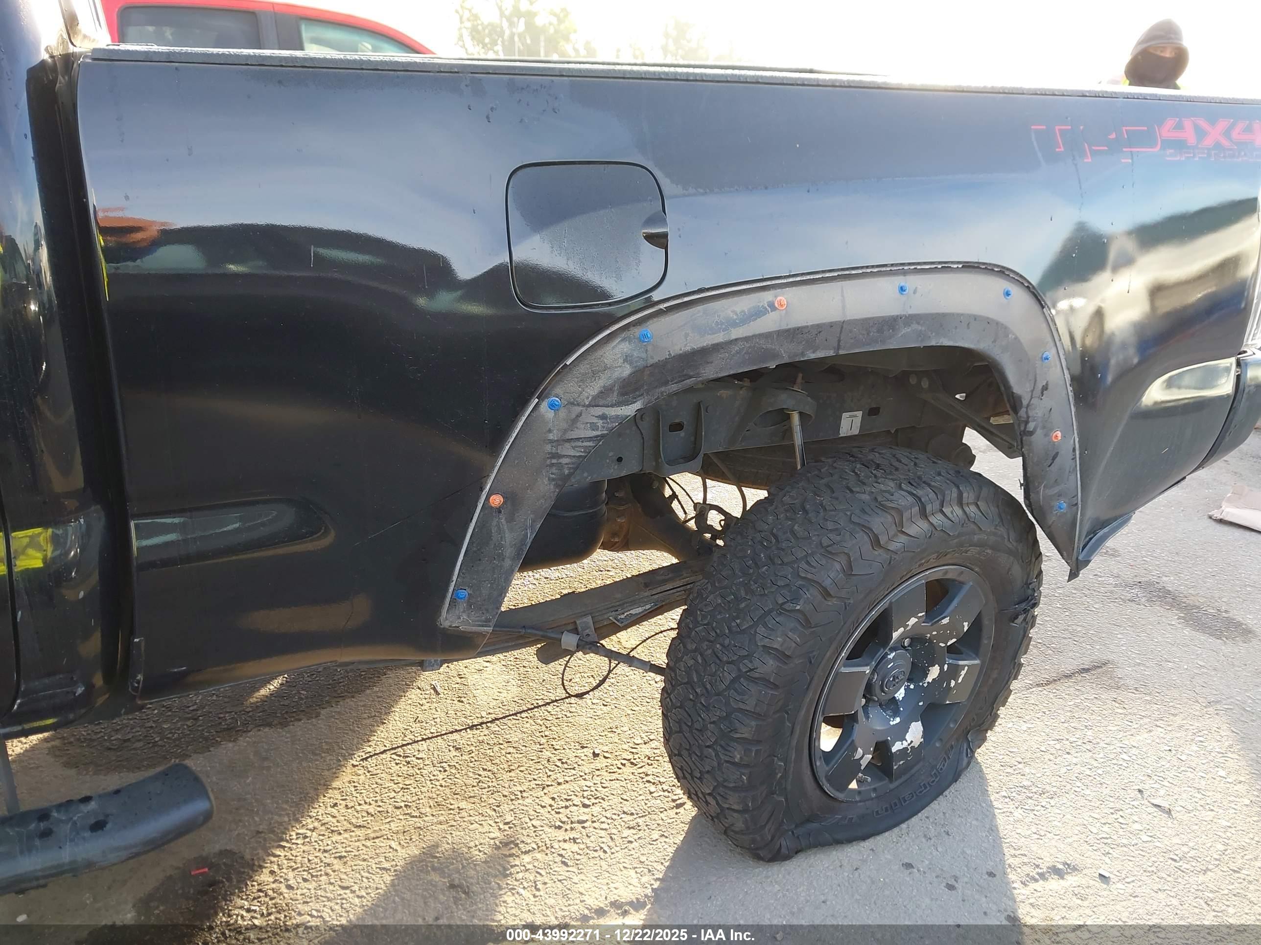 TOYOTA TACOMA image 6