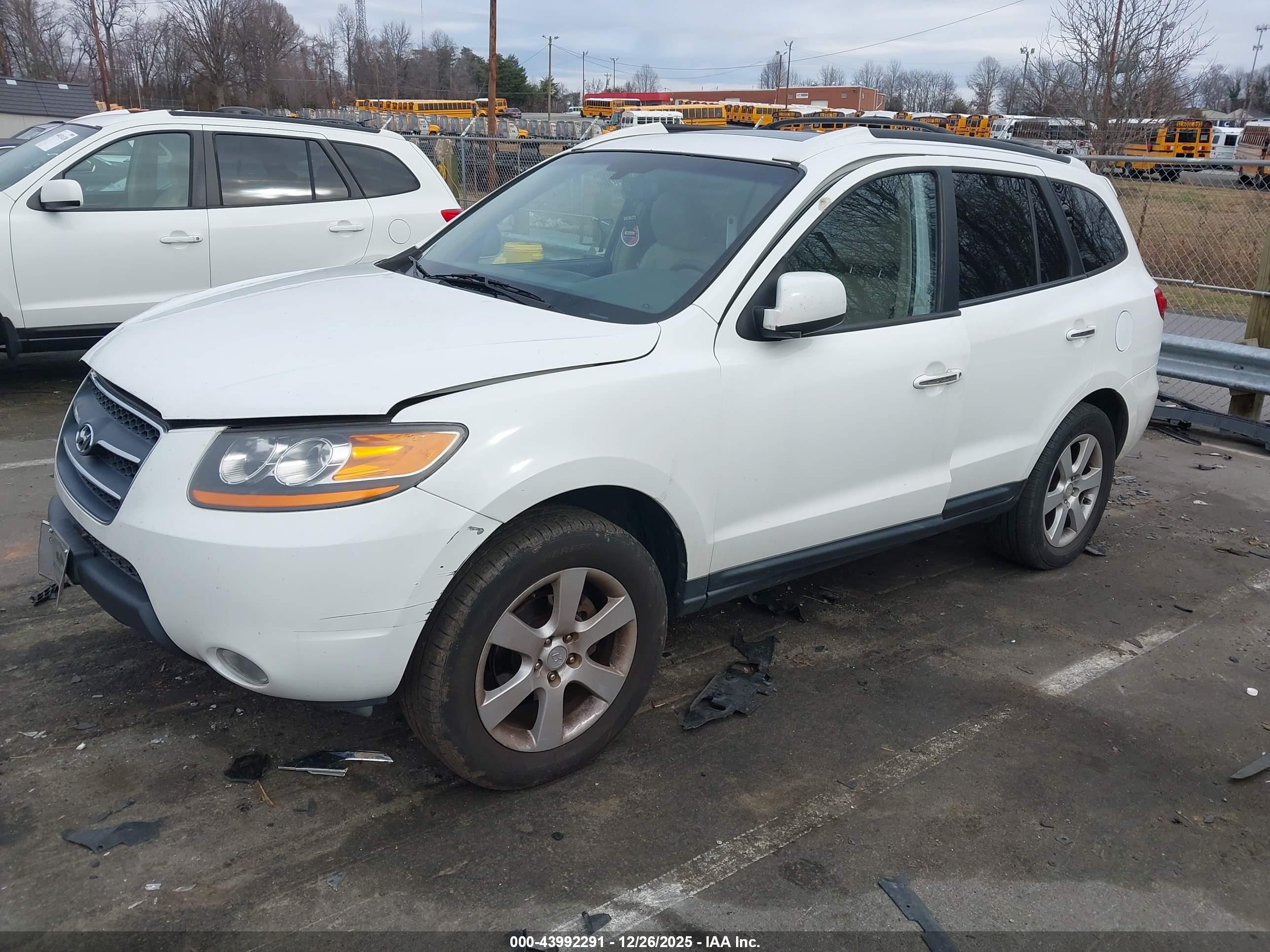 HYUNDAI SANTA image 2