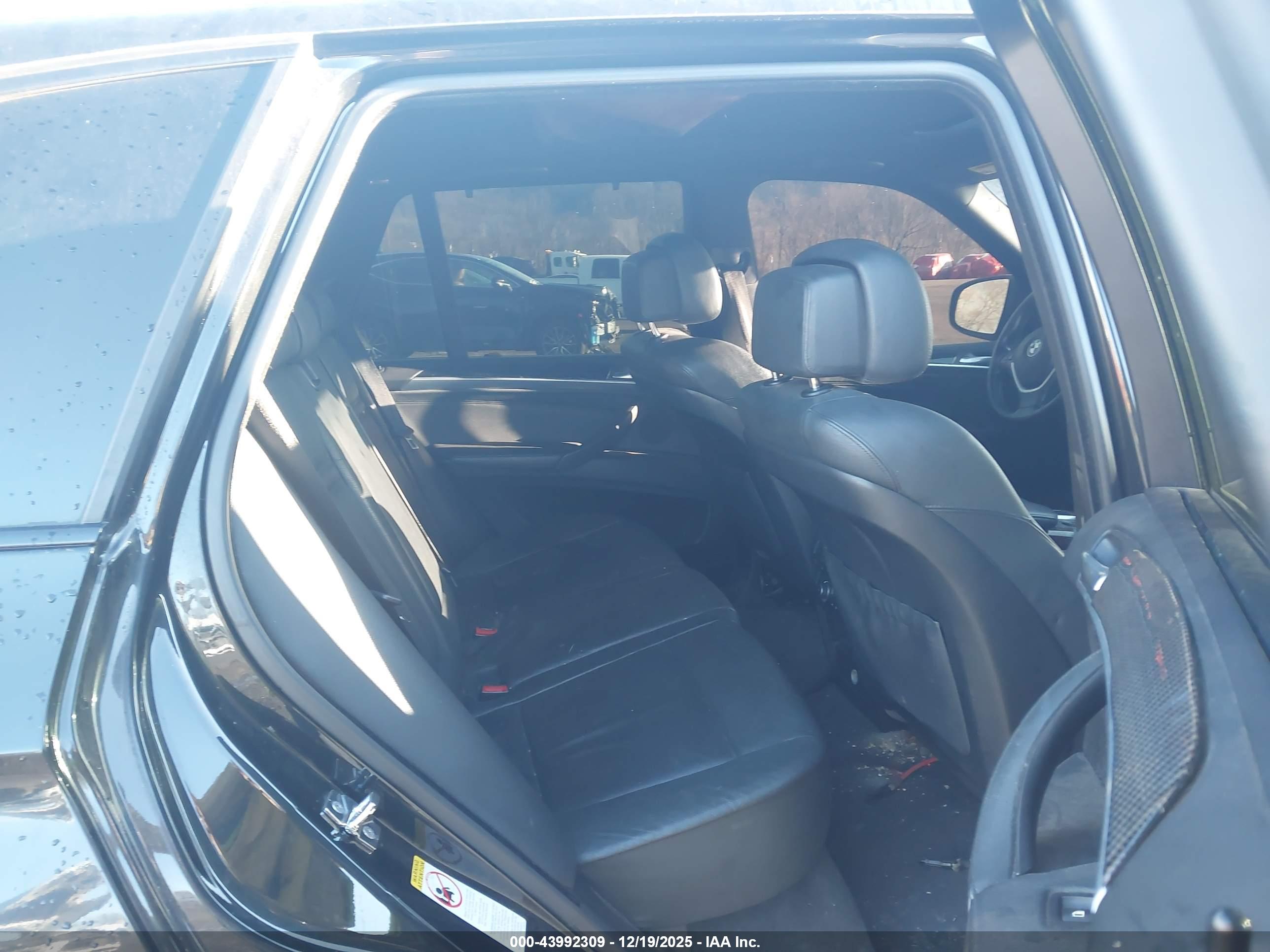 BMW X5 image 8