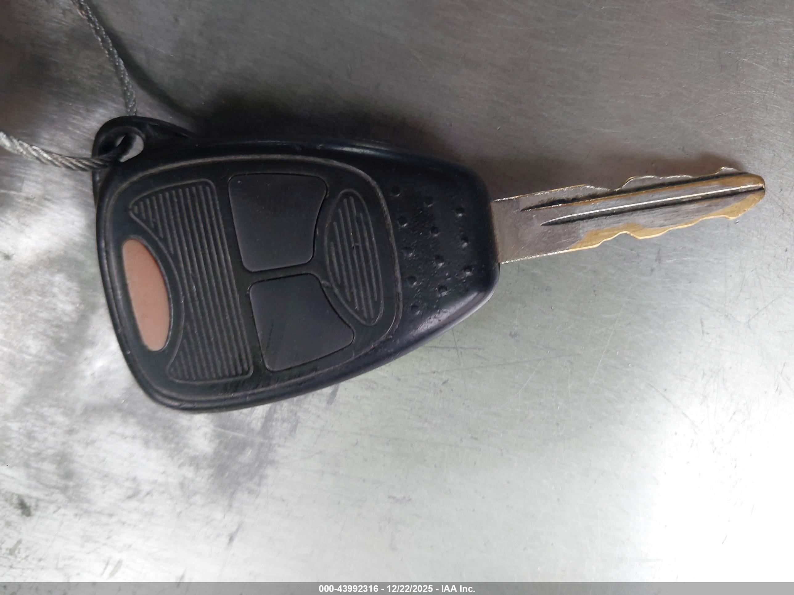 DODGE CALIBER image 11