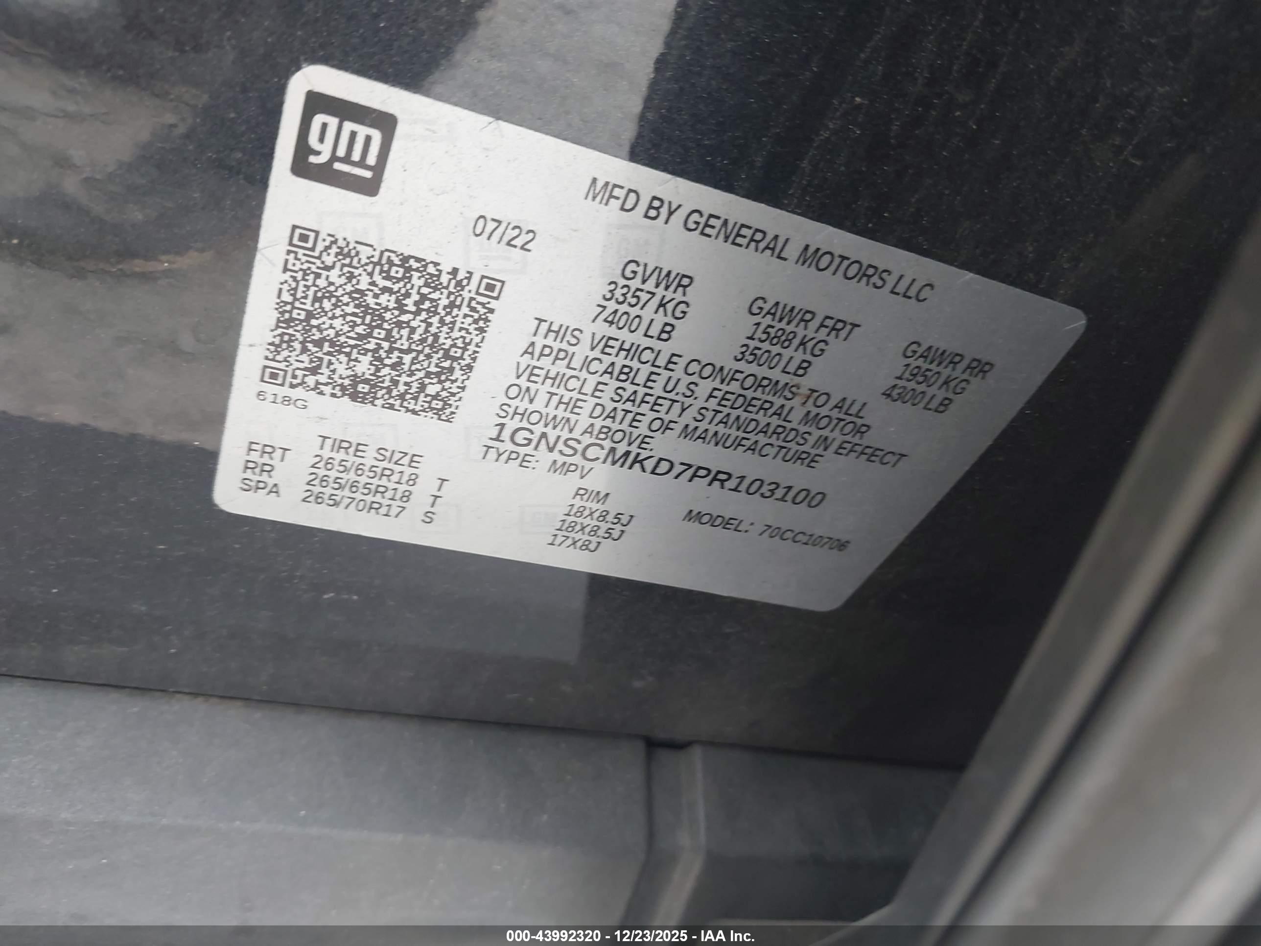 CHEVROLET TAHOE image 9