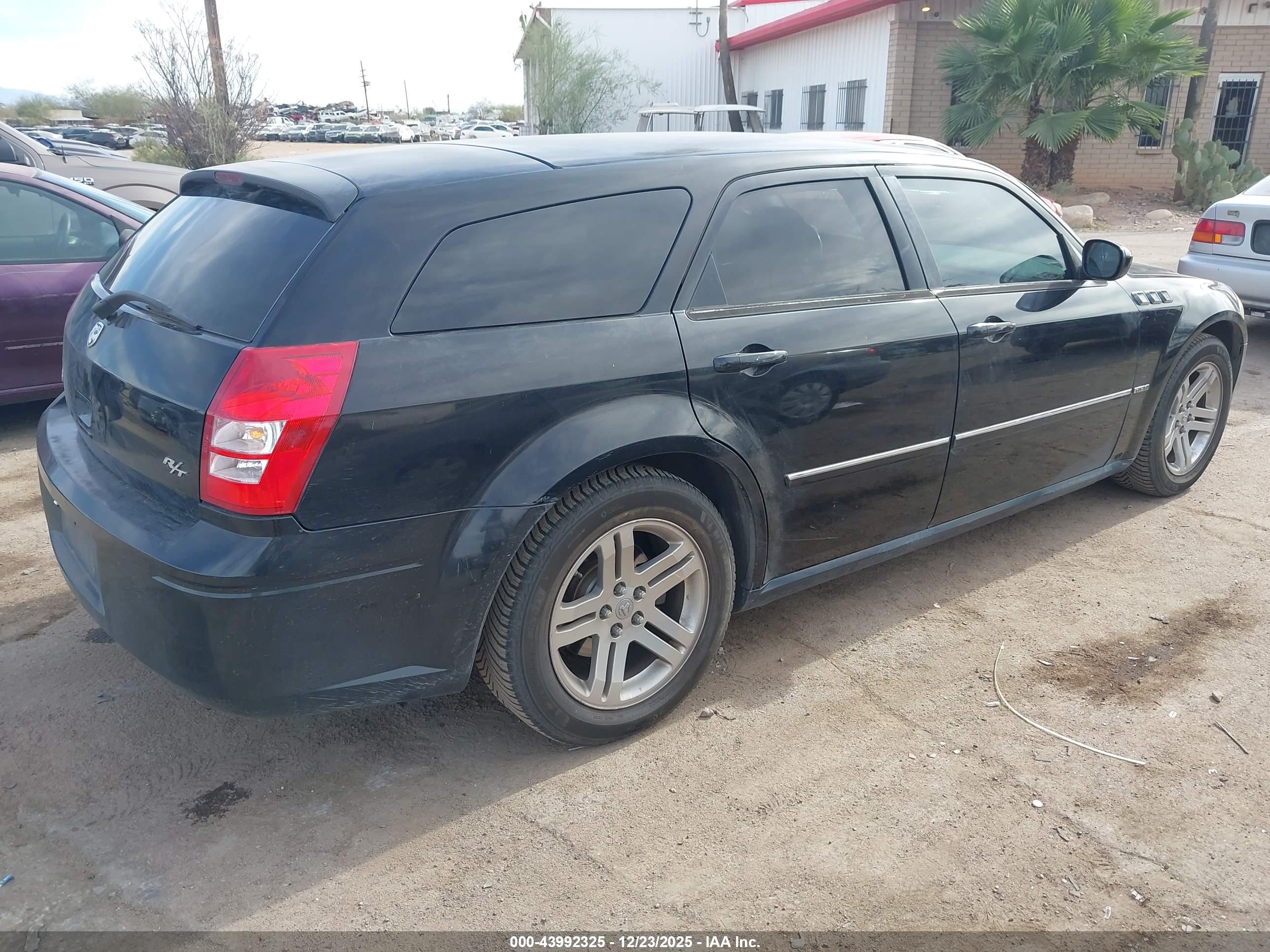 DODGE MAGNUM image 4