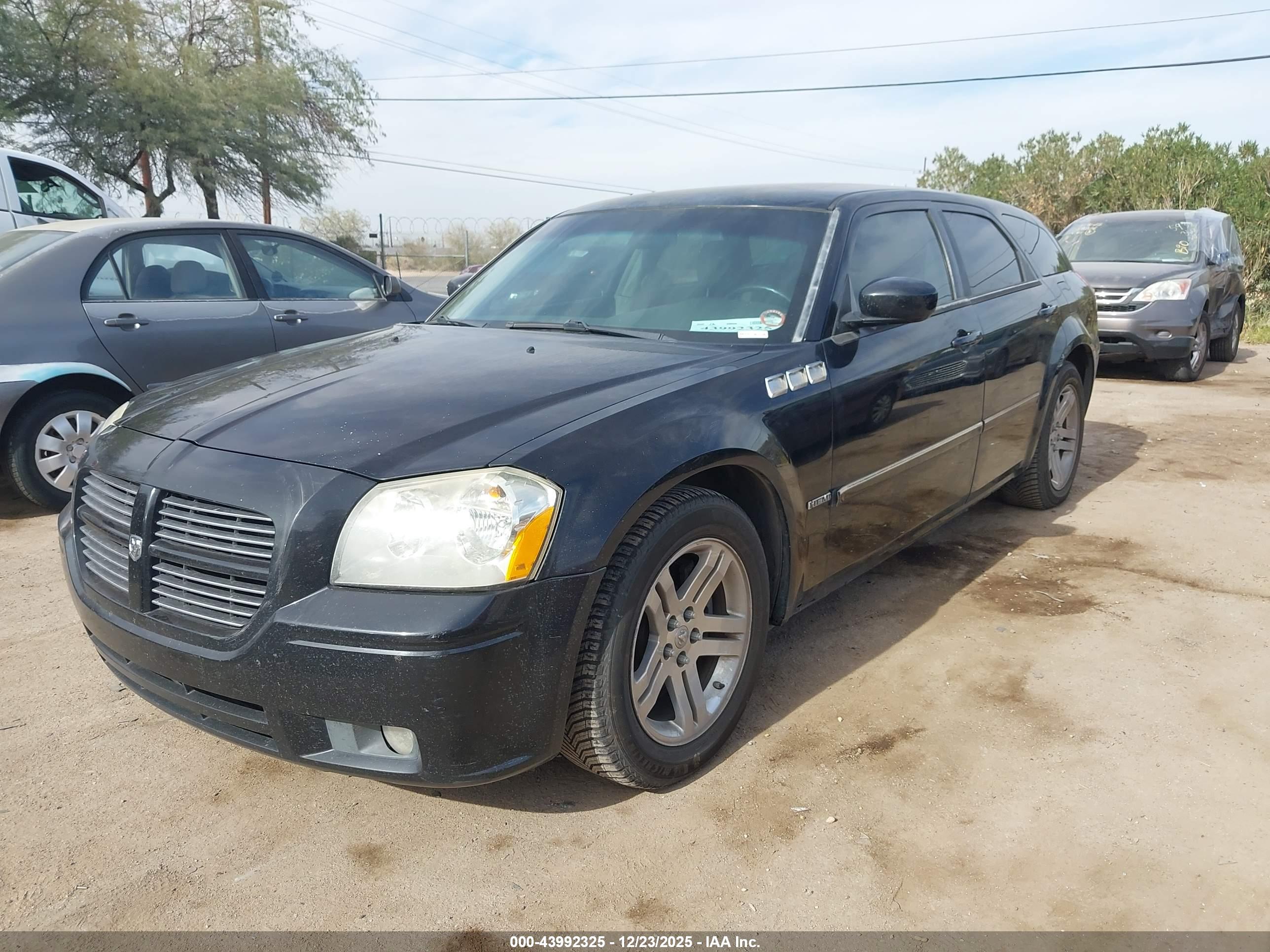 DODGE MAGNUM image 6