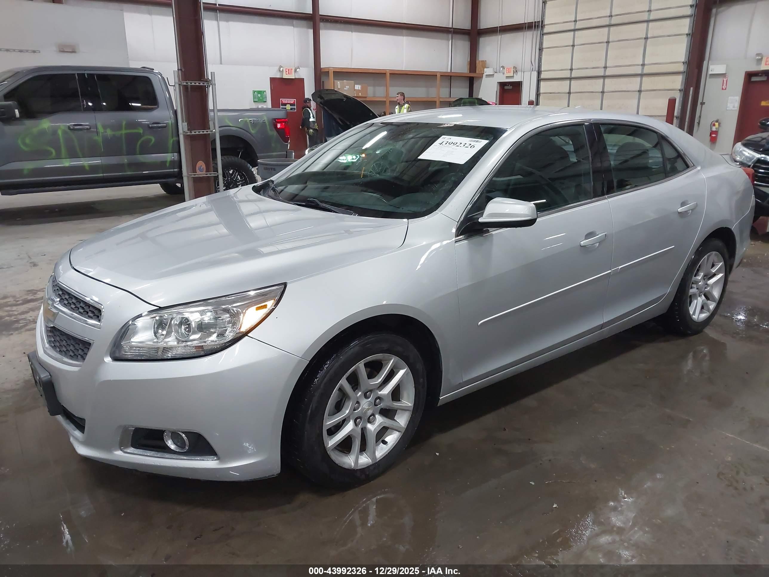 CHEVROLET MALIBU image 2