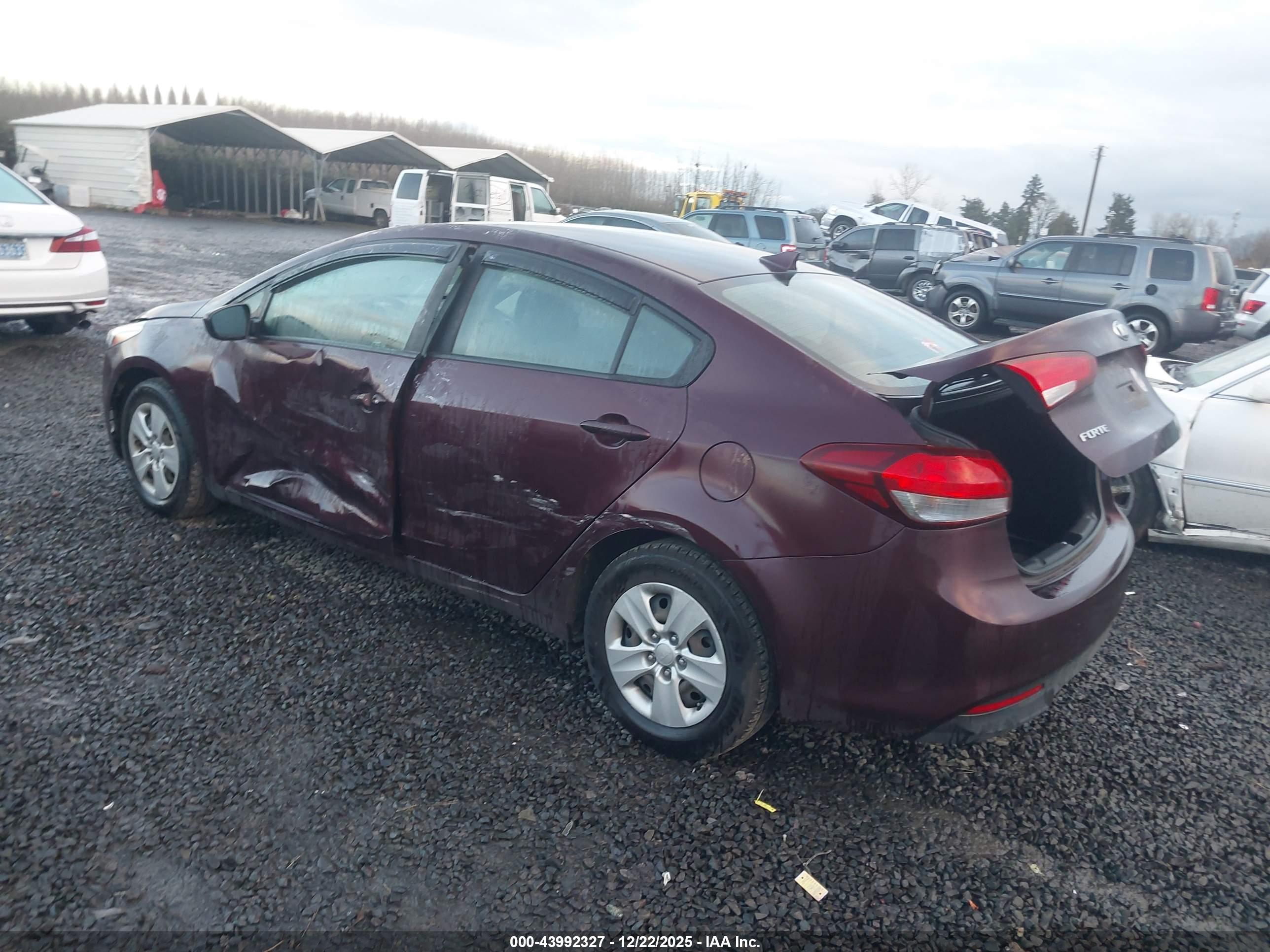KIA FORTE image 3