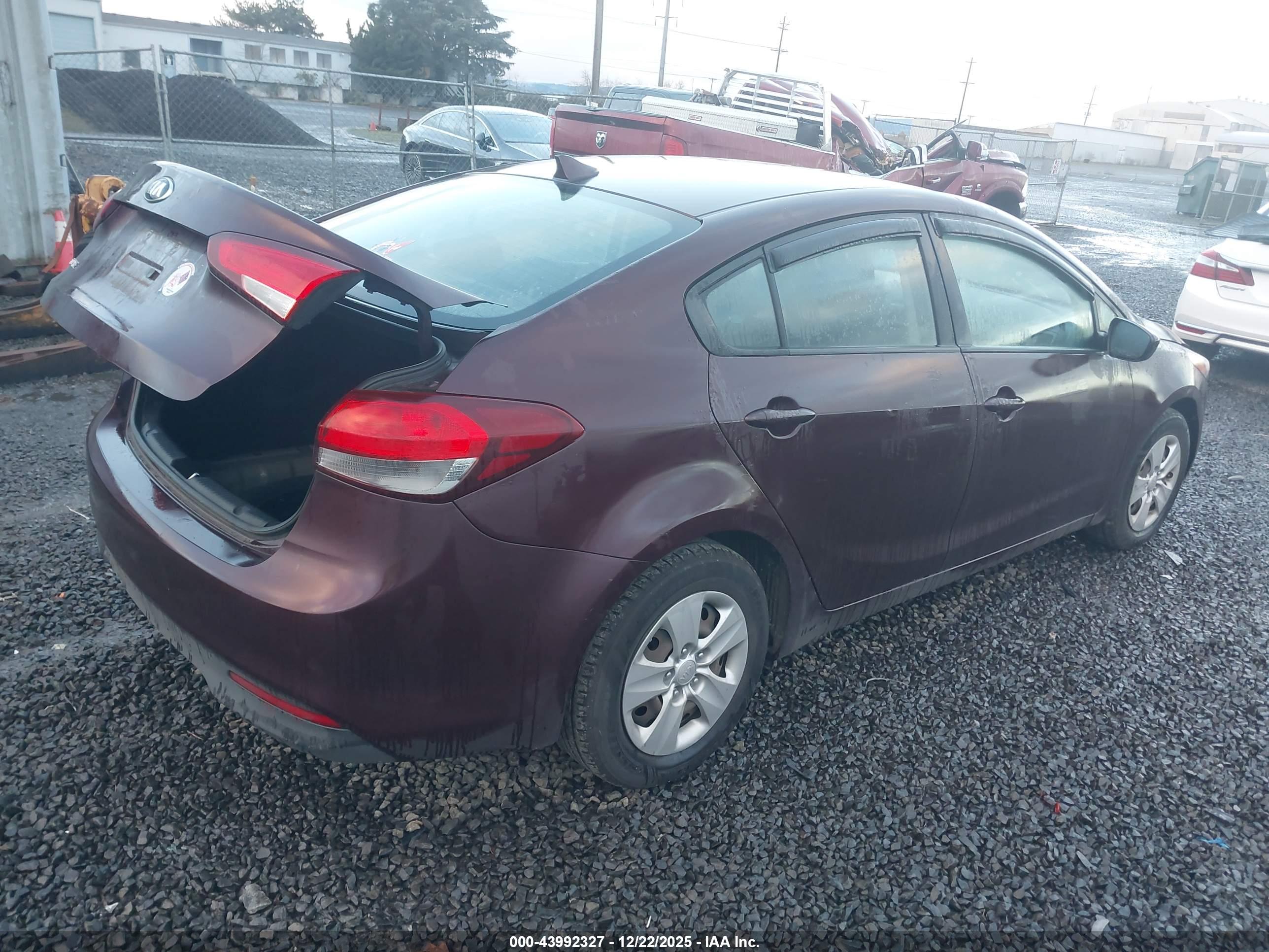 KIA FORTE image 4