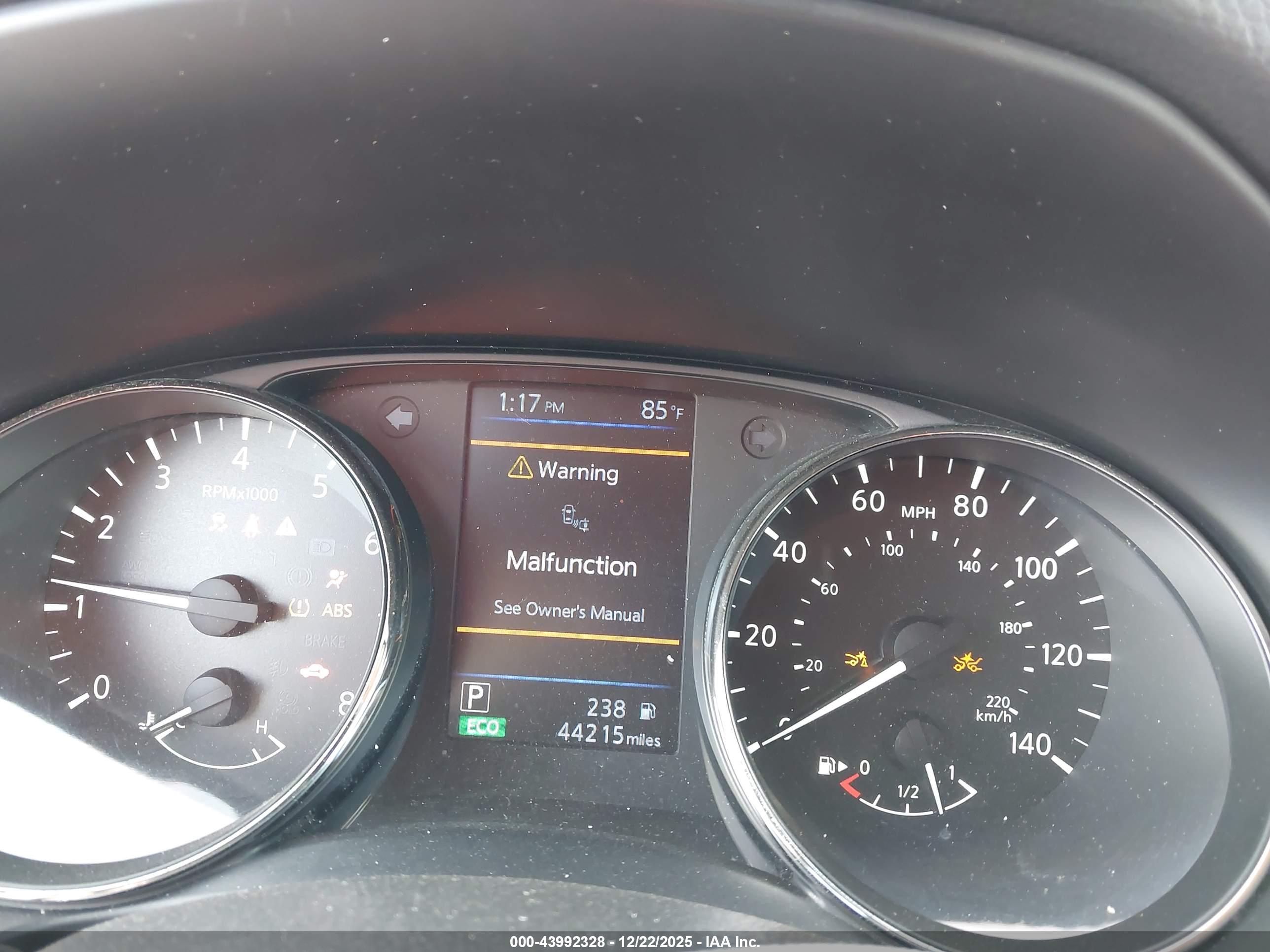 NISSAN ROGUE image 7