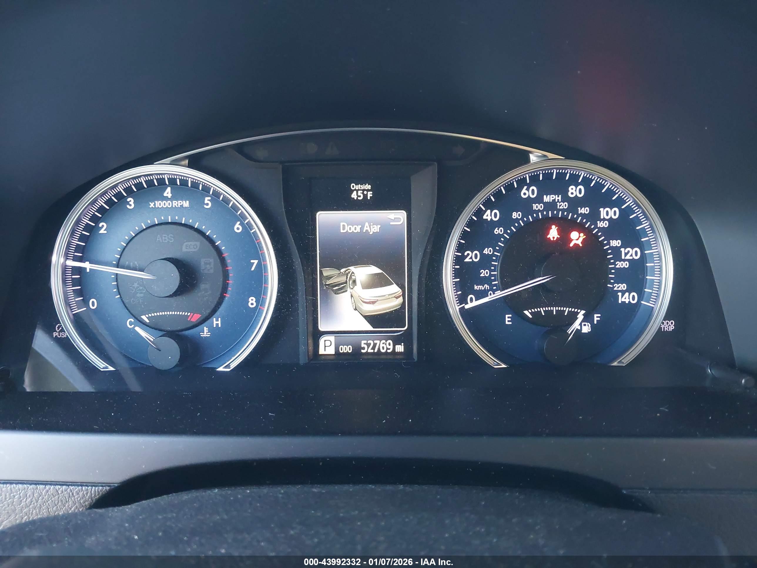 TOYOTA CAMRY image 7