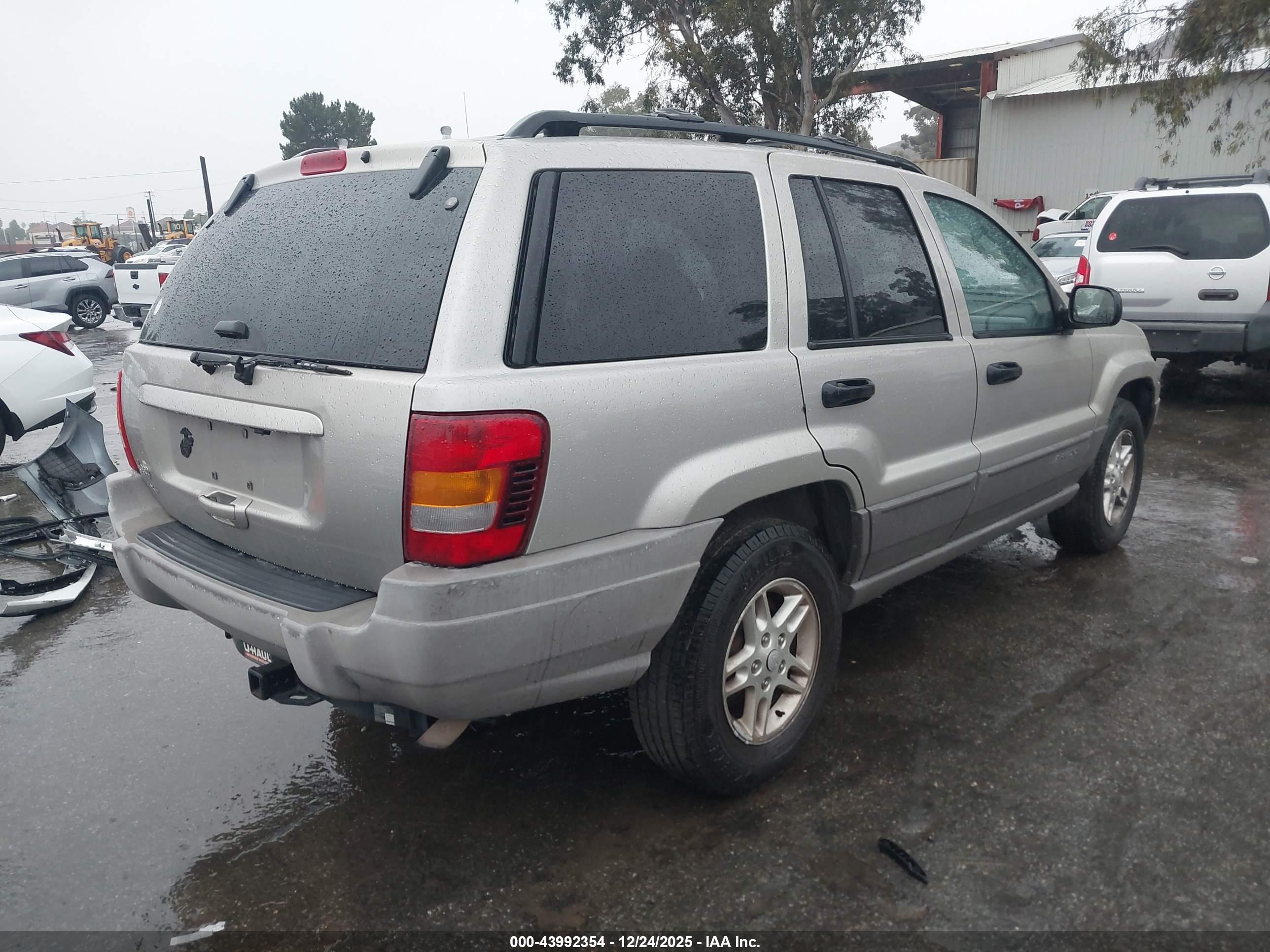 JEEP GRAND image 4