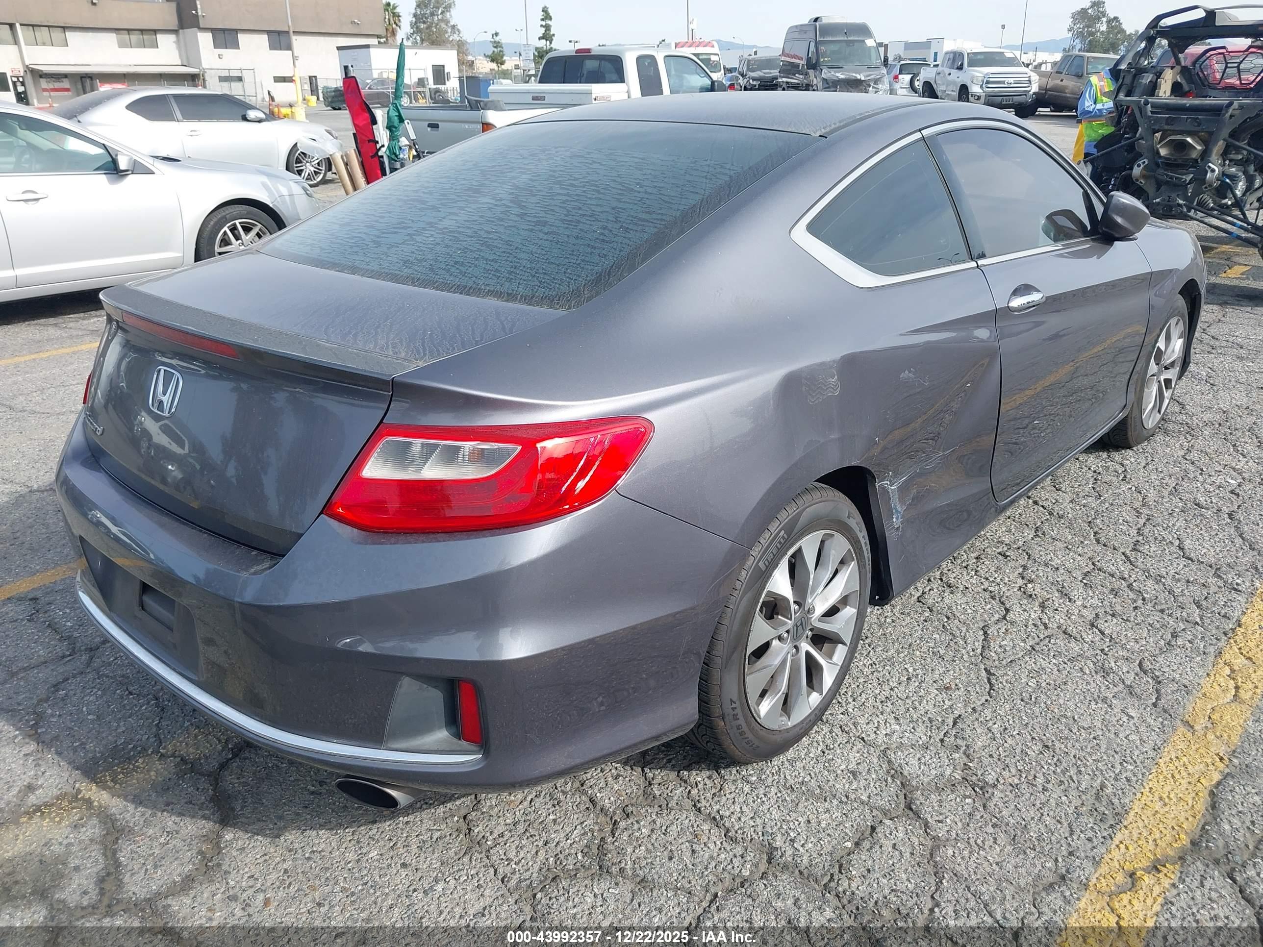 HONDA ACCORD image 4