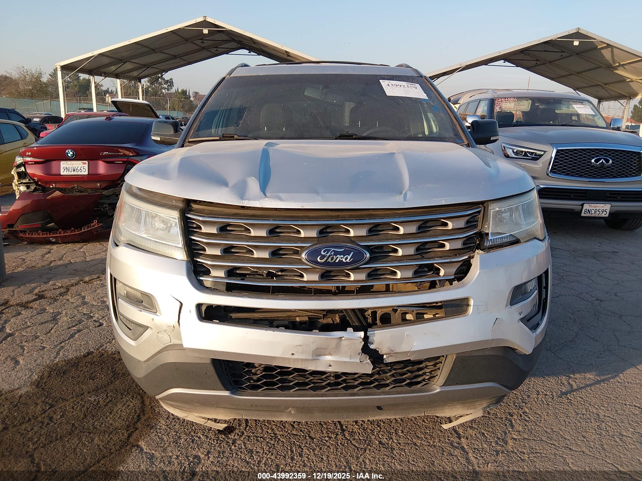 FORD EXPLORER image 6