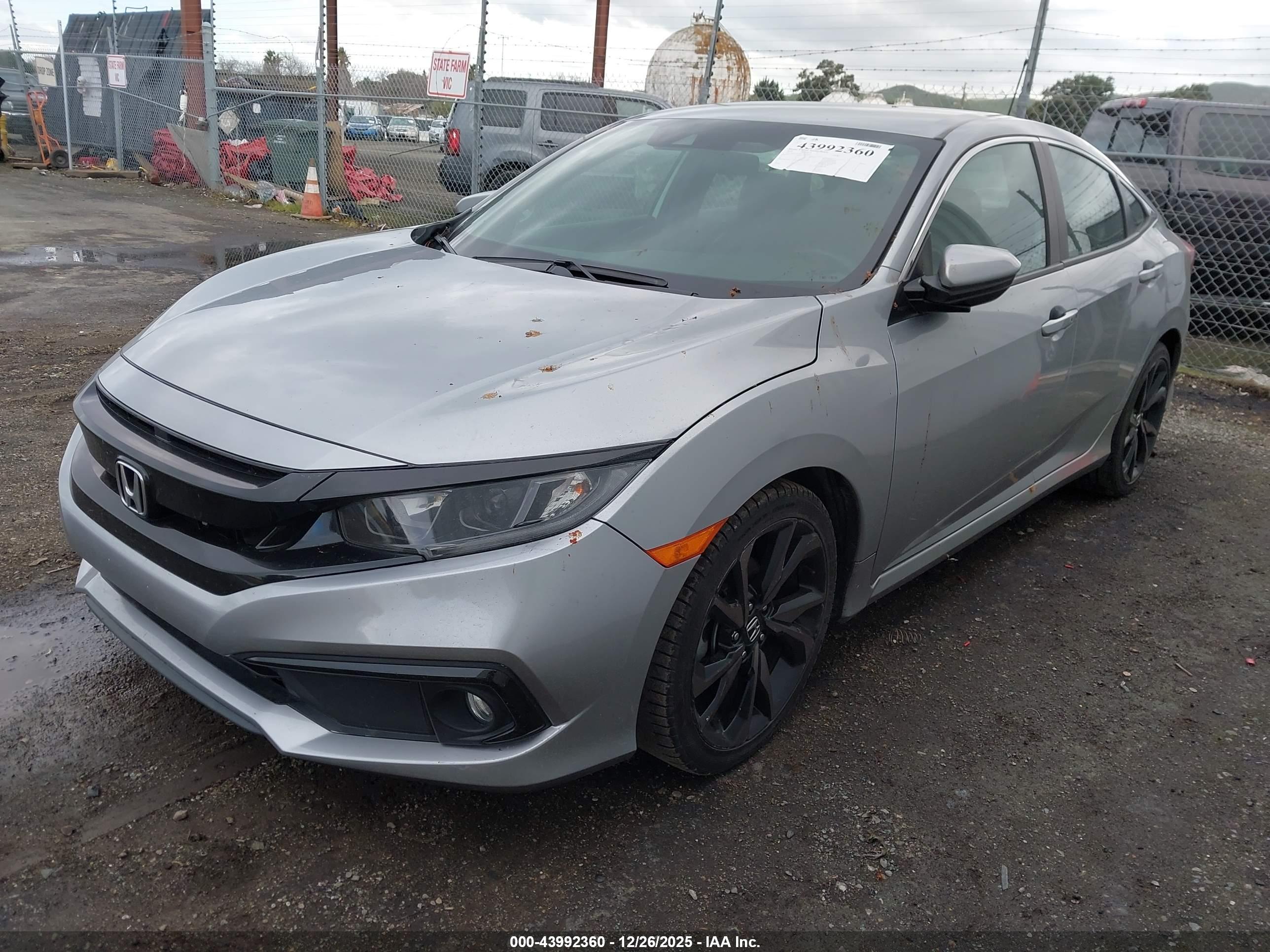 HONDA CIVIC image 2
