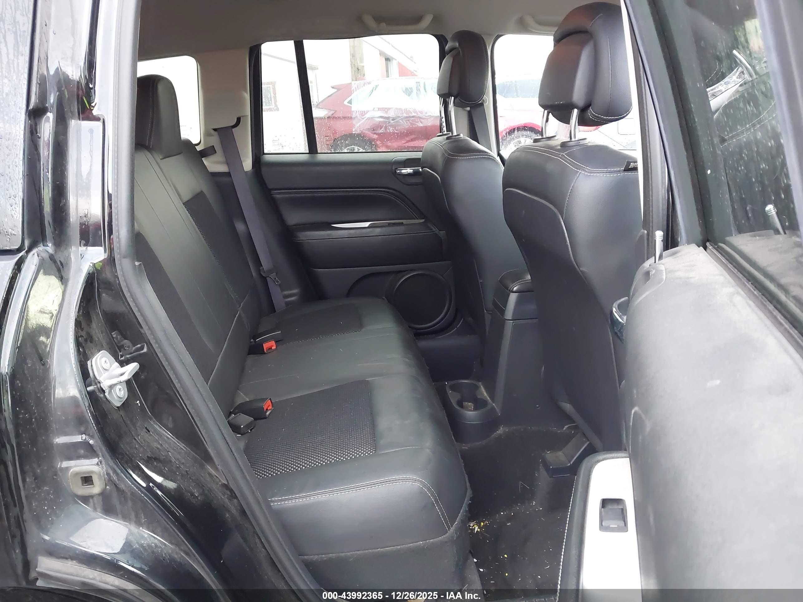 JEEP COMPASS image 8