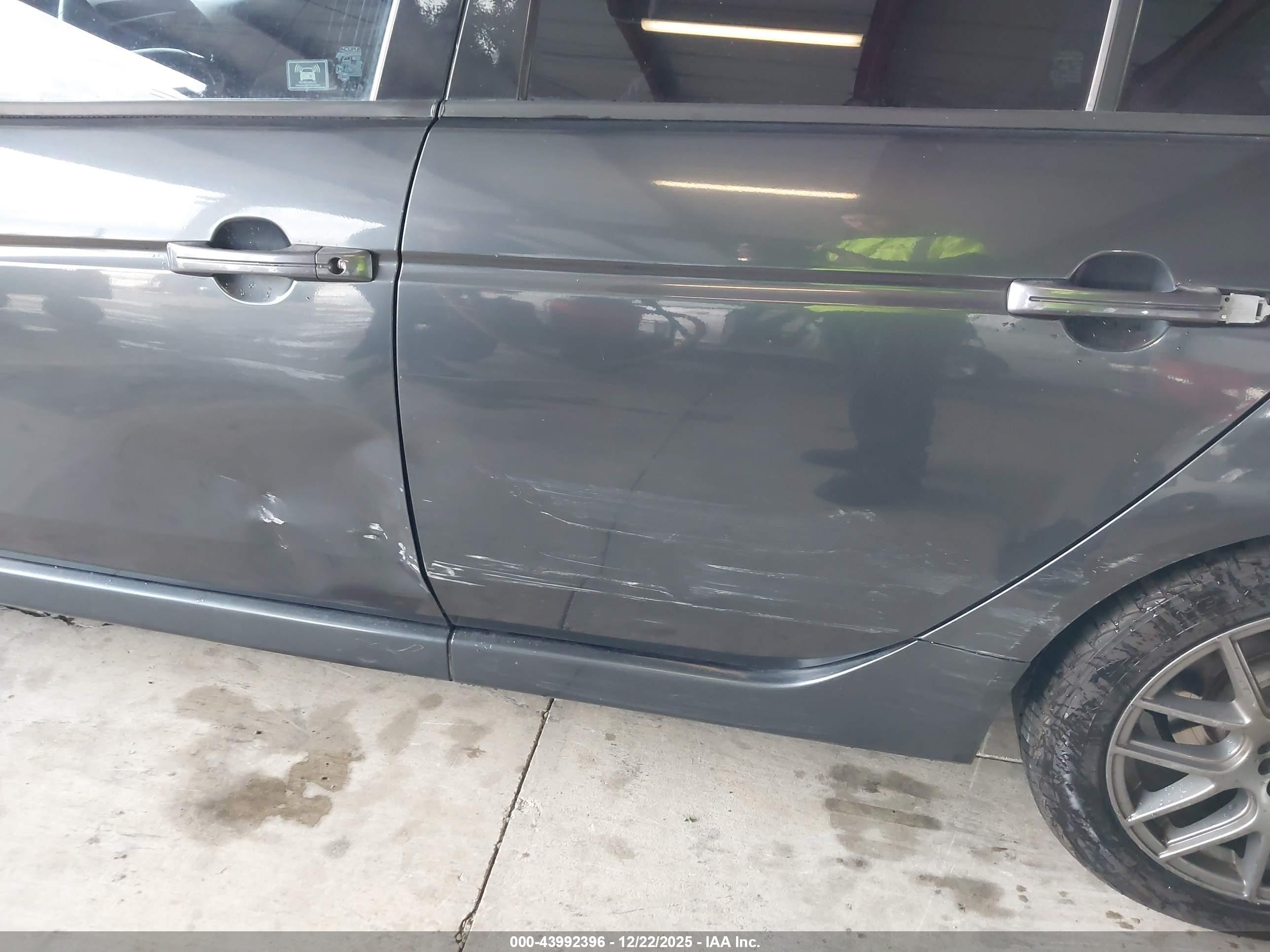 ACURA TL image 6