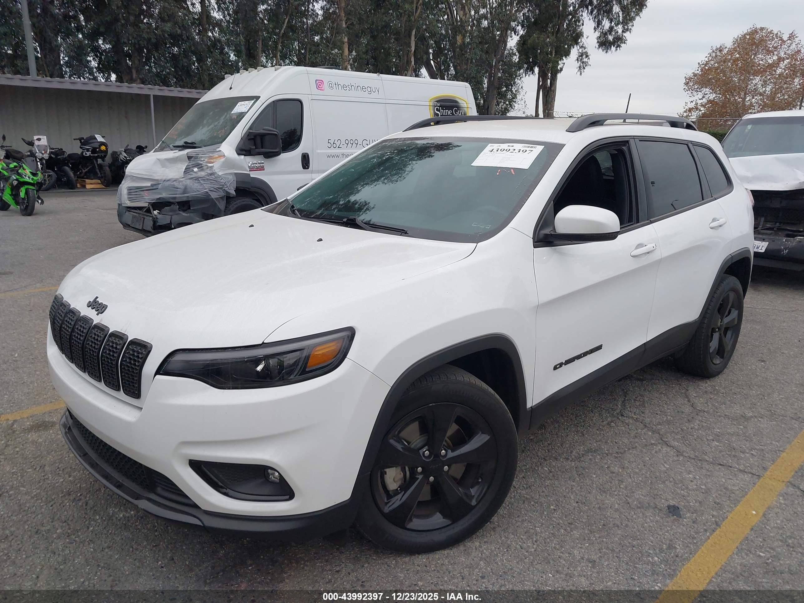 JEEP CHEROKEE image 2