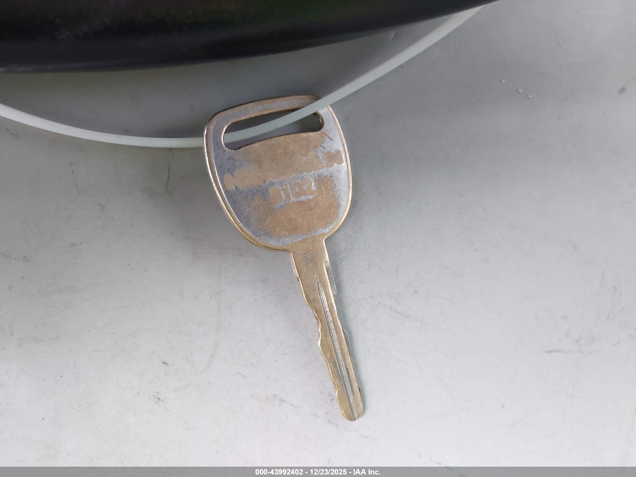 GMC YUKON image 11