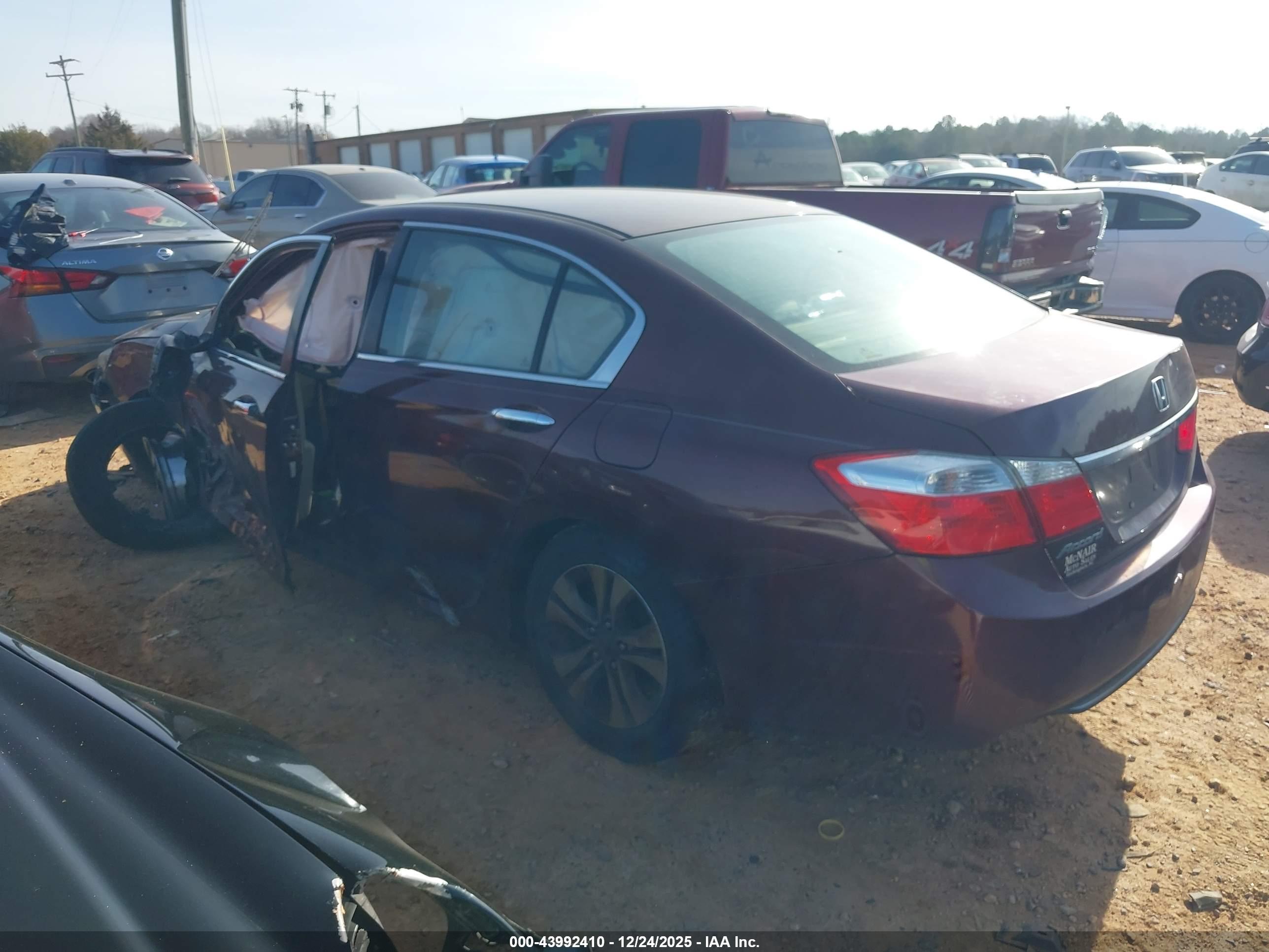 HONDA ACCORD image 3