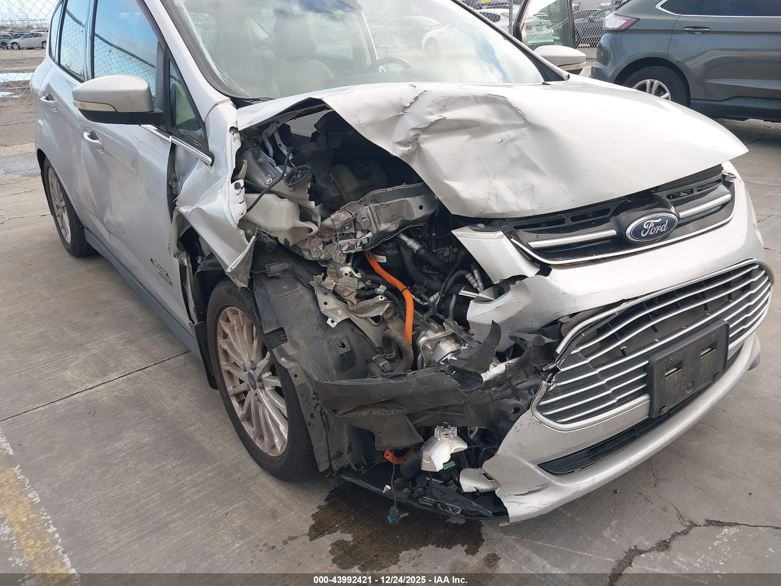 FORD C-MAX image 6