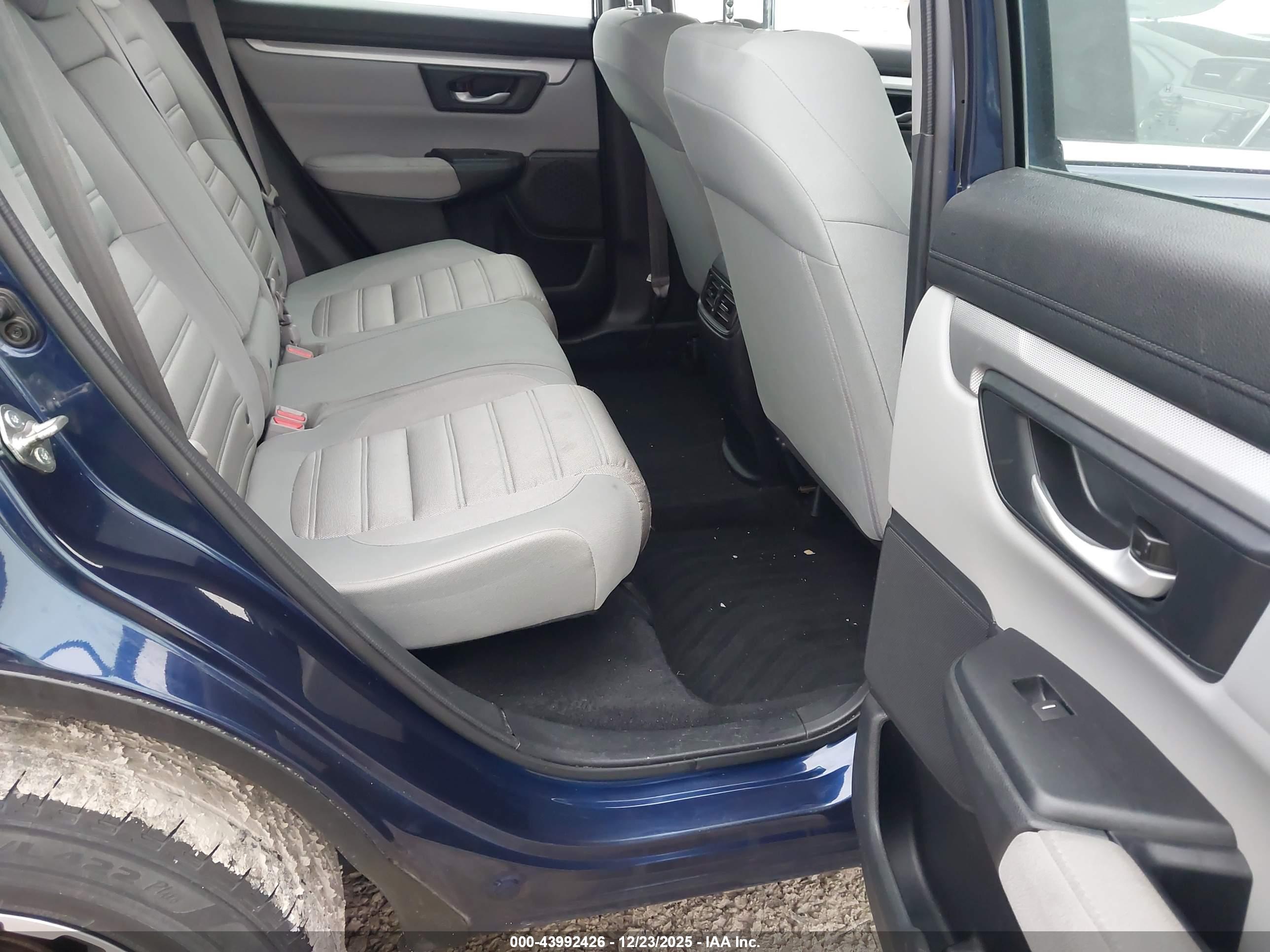 HONDA CR-V image 8