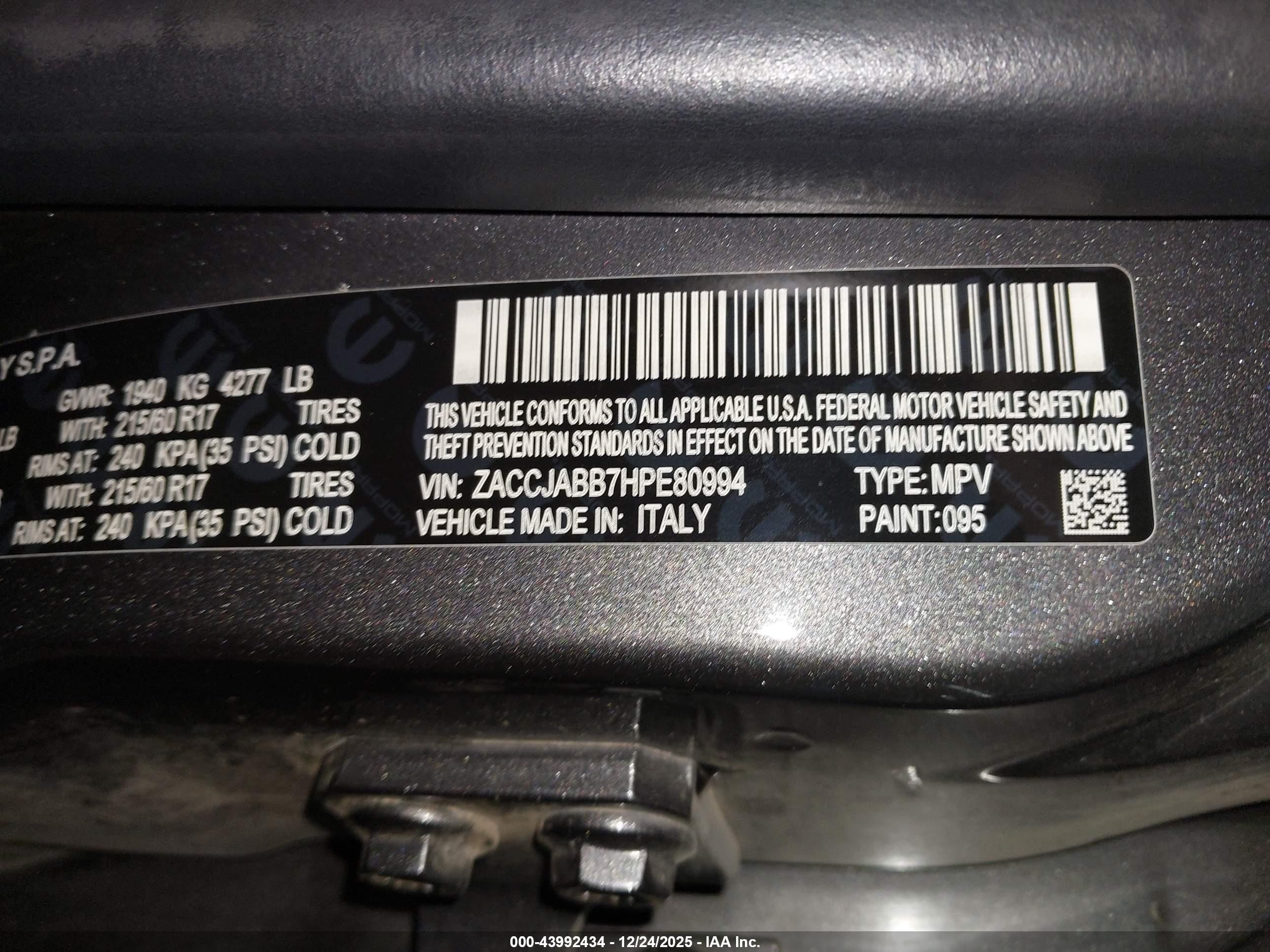 JEEP RENEGADE image 9