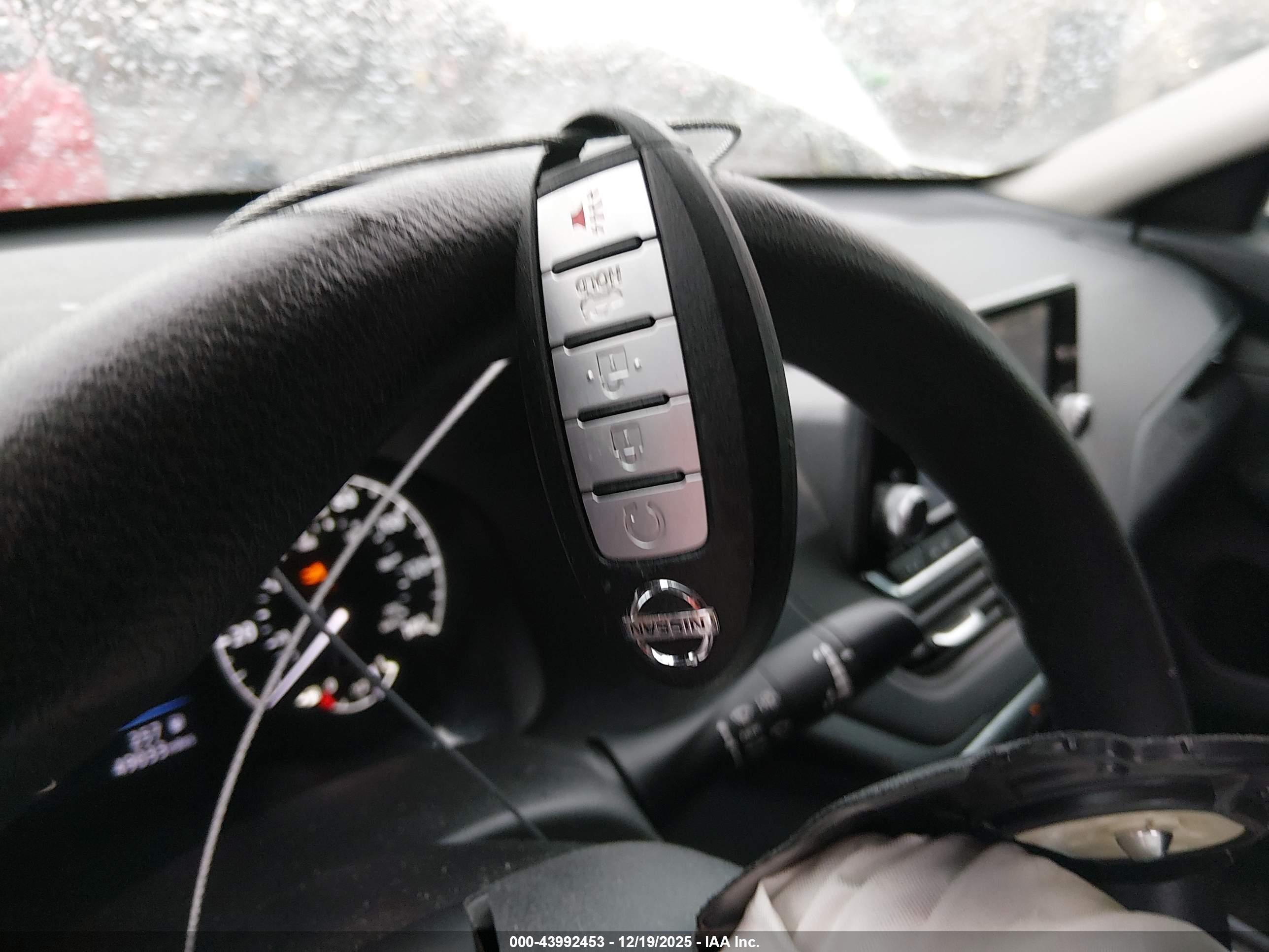 NISSAN ALTIMA image 11