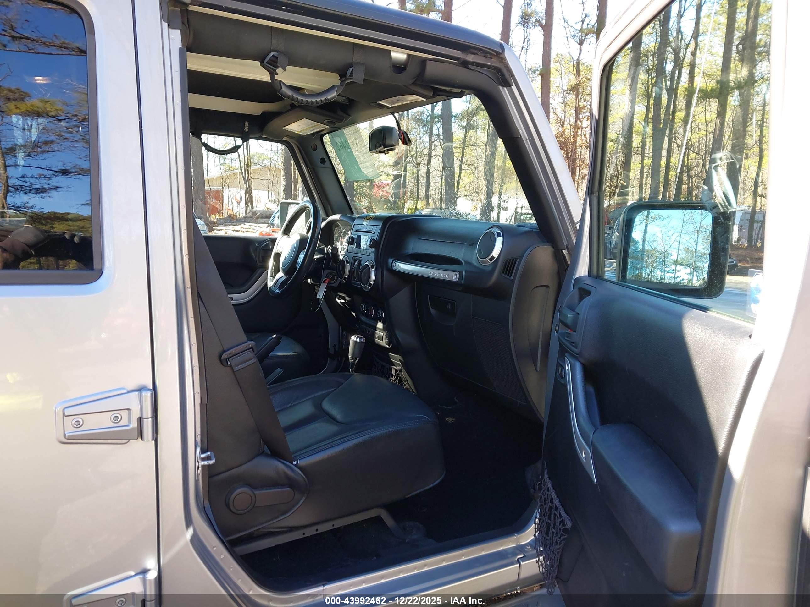 JEEP WRANGLER image 5