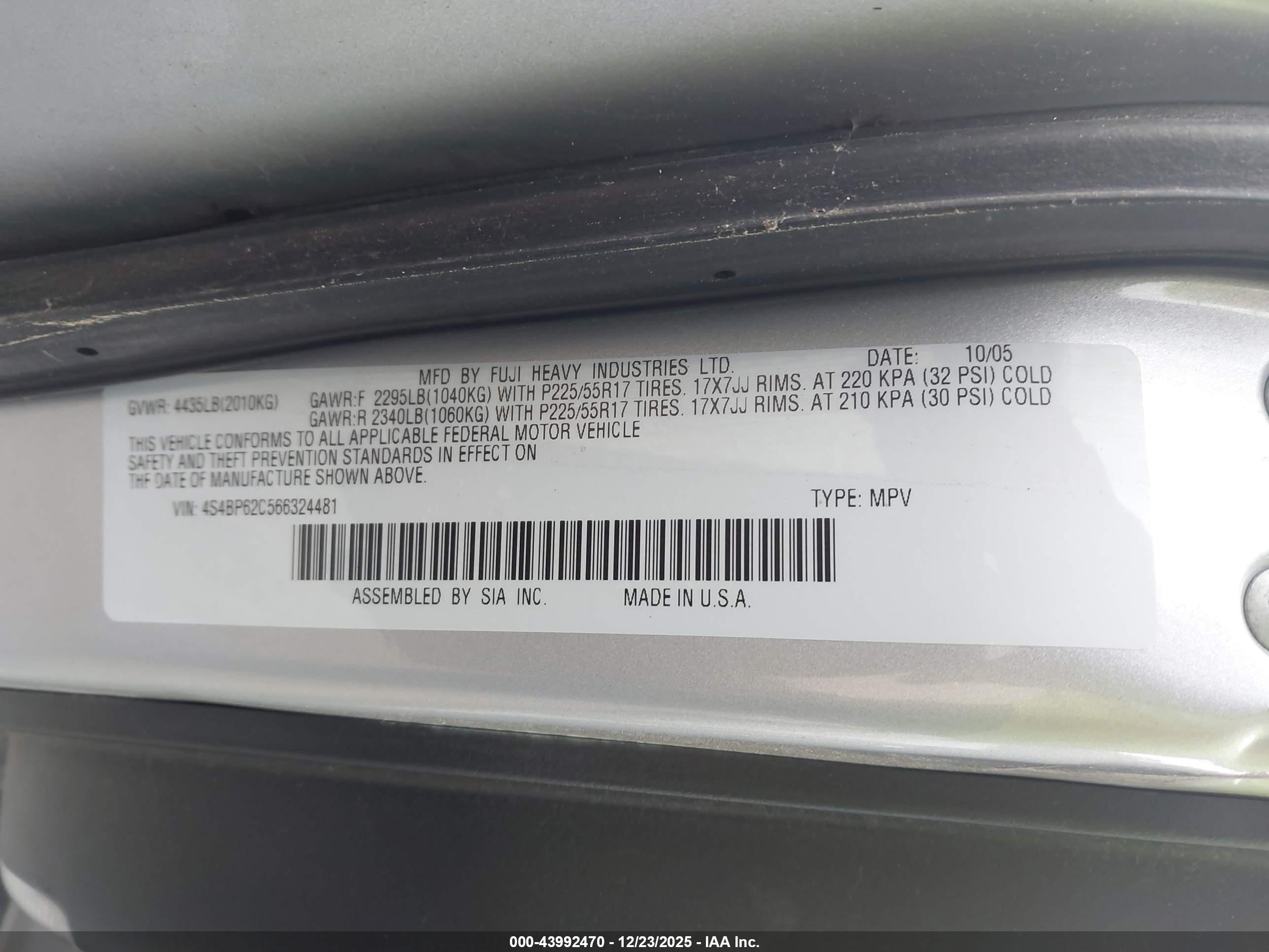 SUBARU OUTBACK image 9