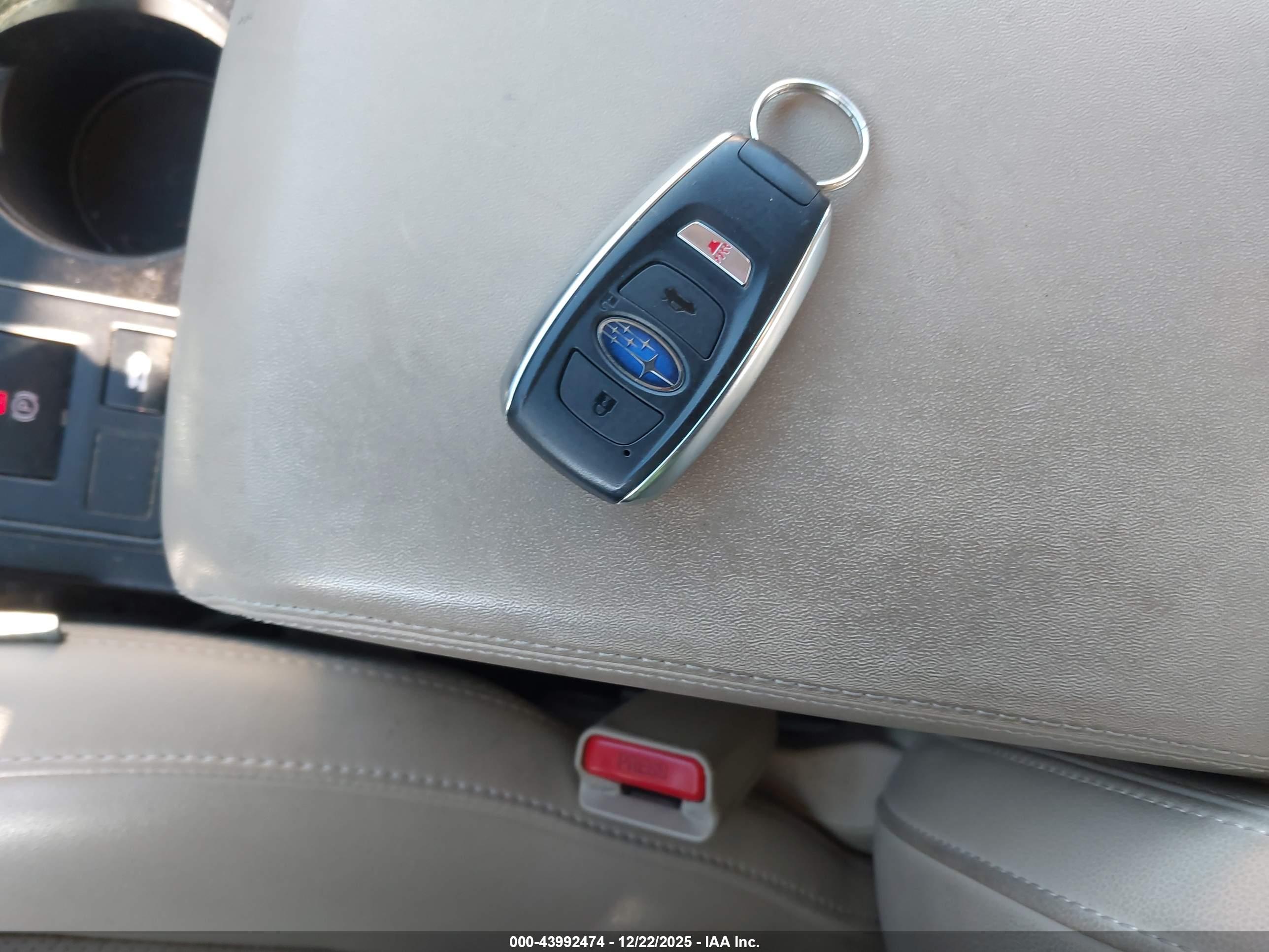 SUBARU LEGACY image 11