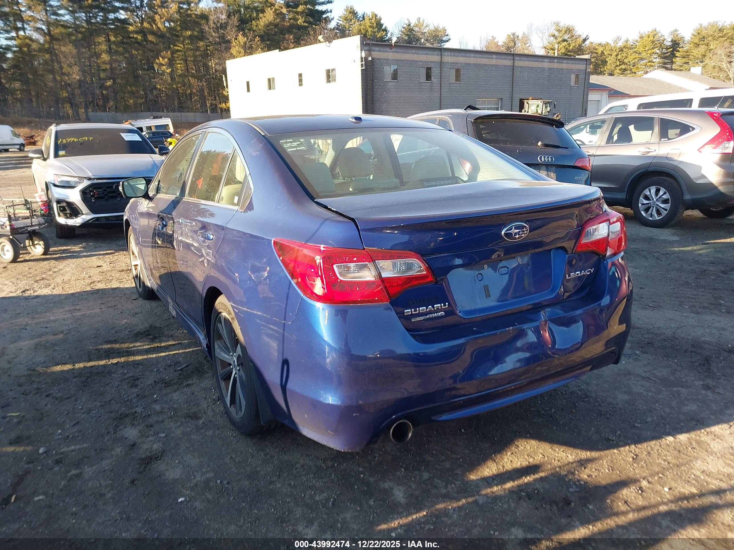 SUBARU LEGACY image 3