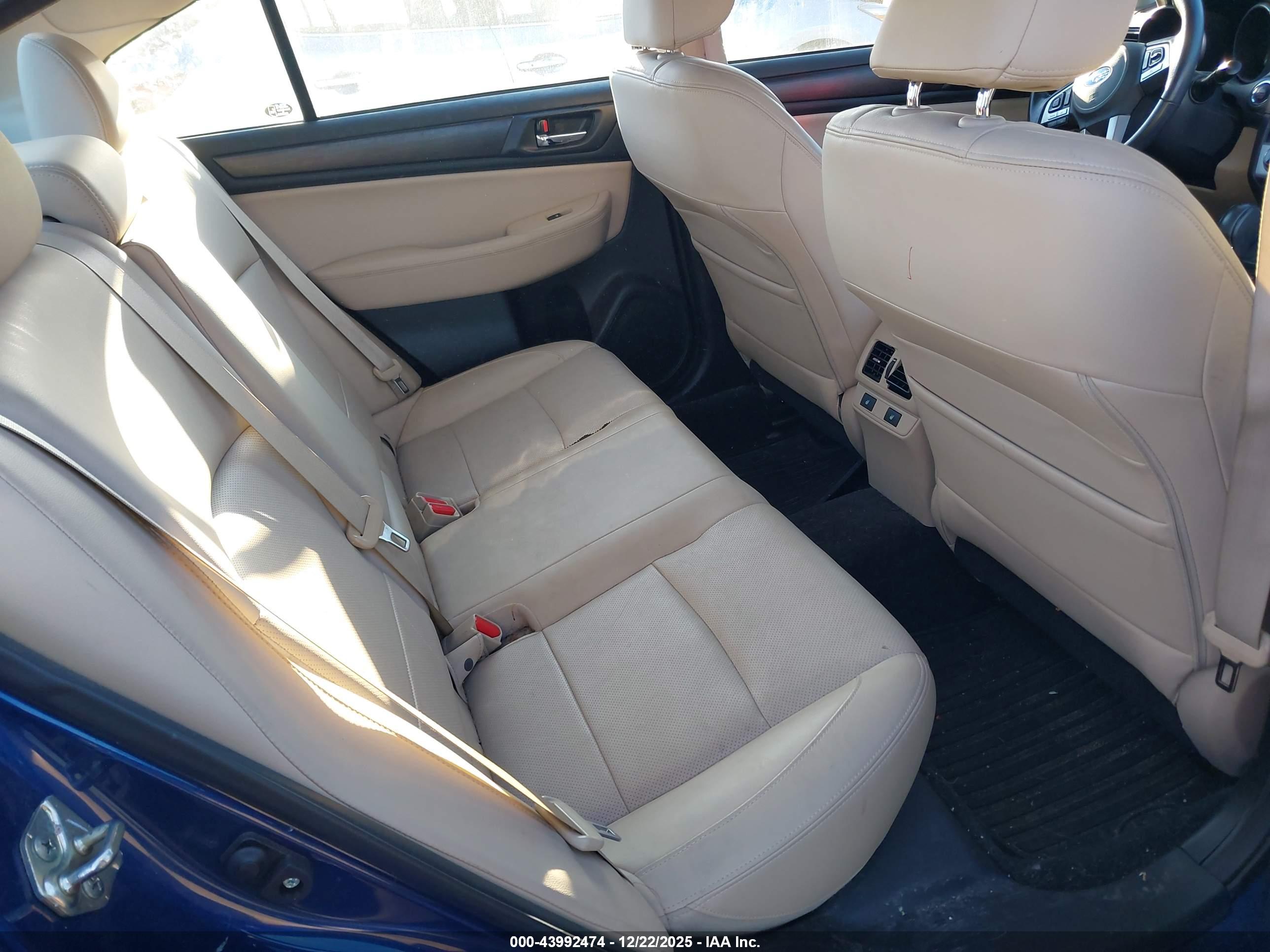 SUBARU LEGACY image 8