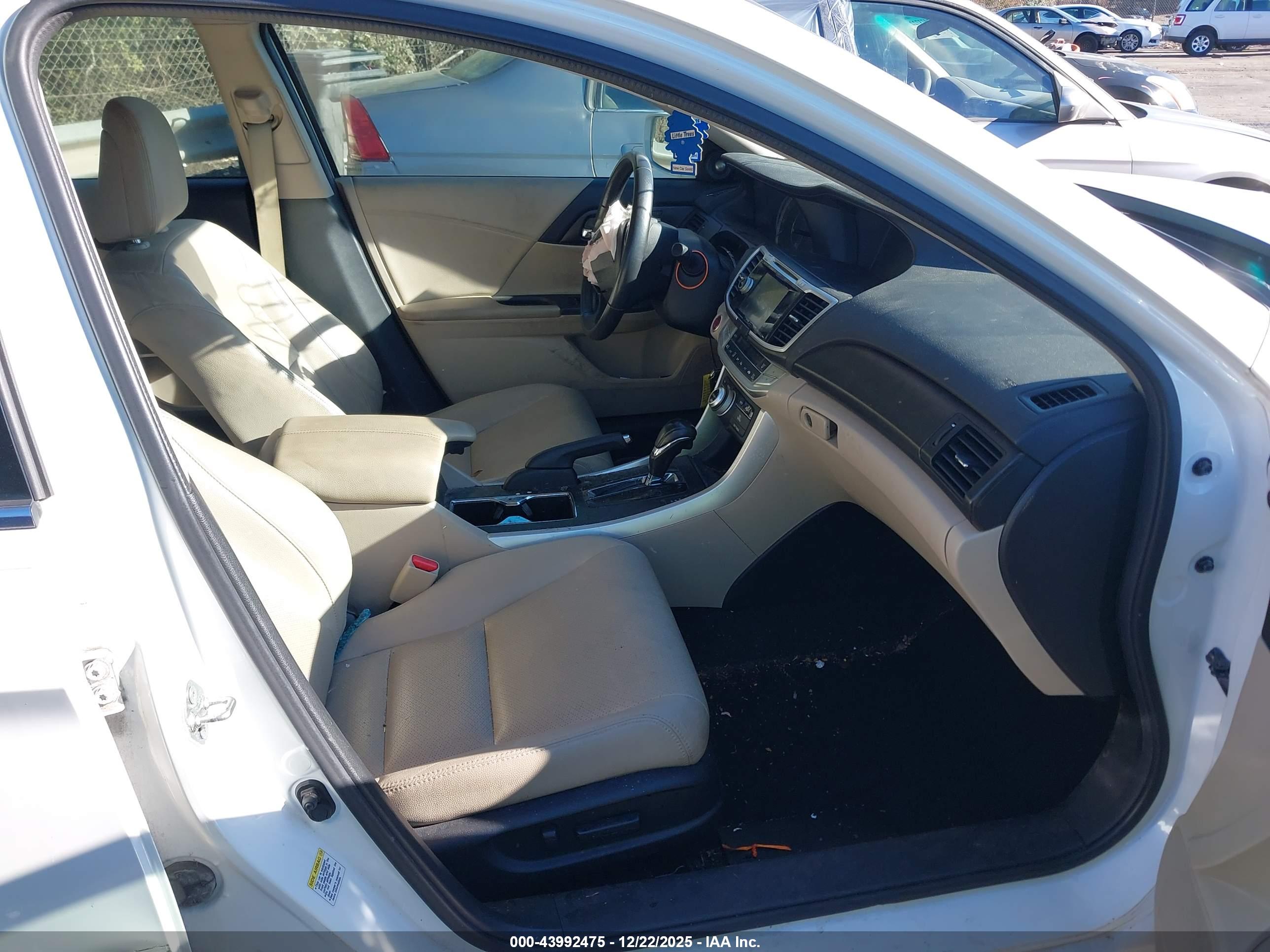 HONDA ACCORD image 5