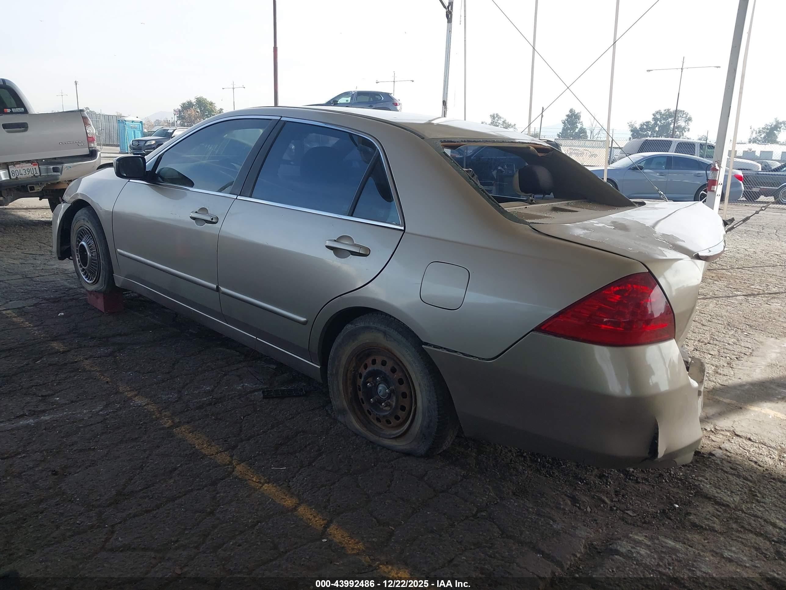 HONDA ACCORD image 3