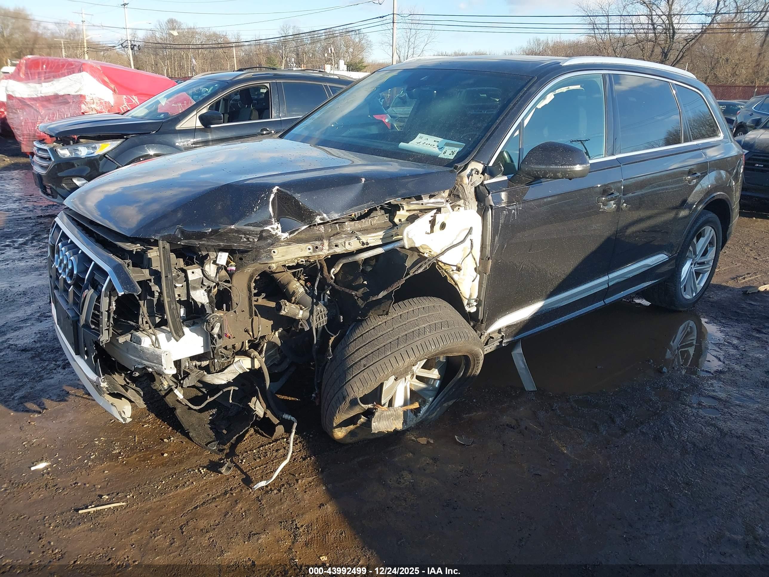 AUDI Q7 image 2