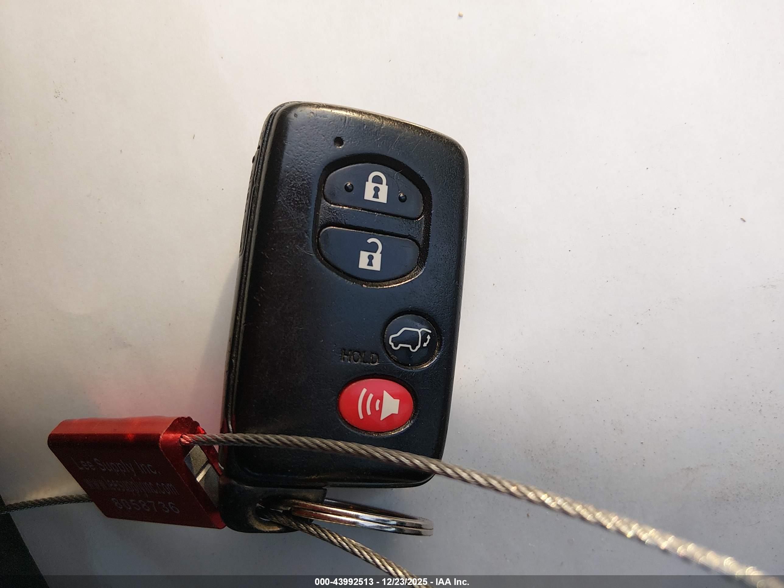 TOYOTA HIGHLANDER image 11