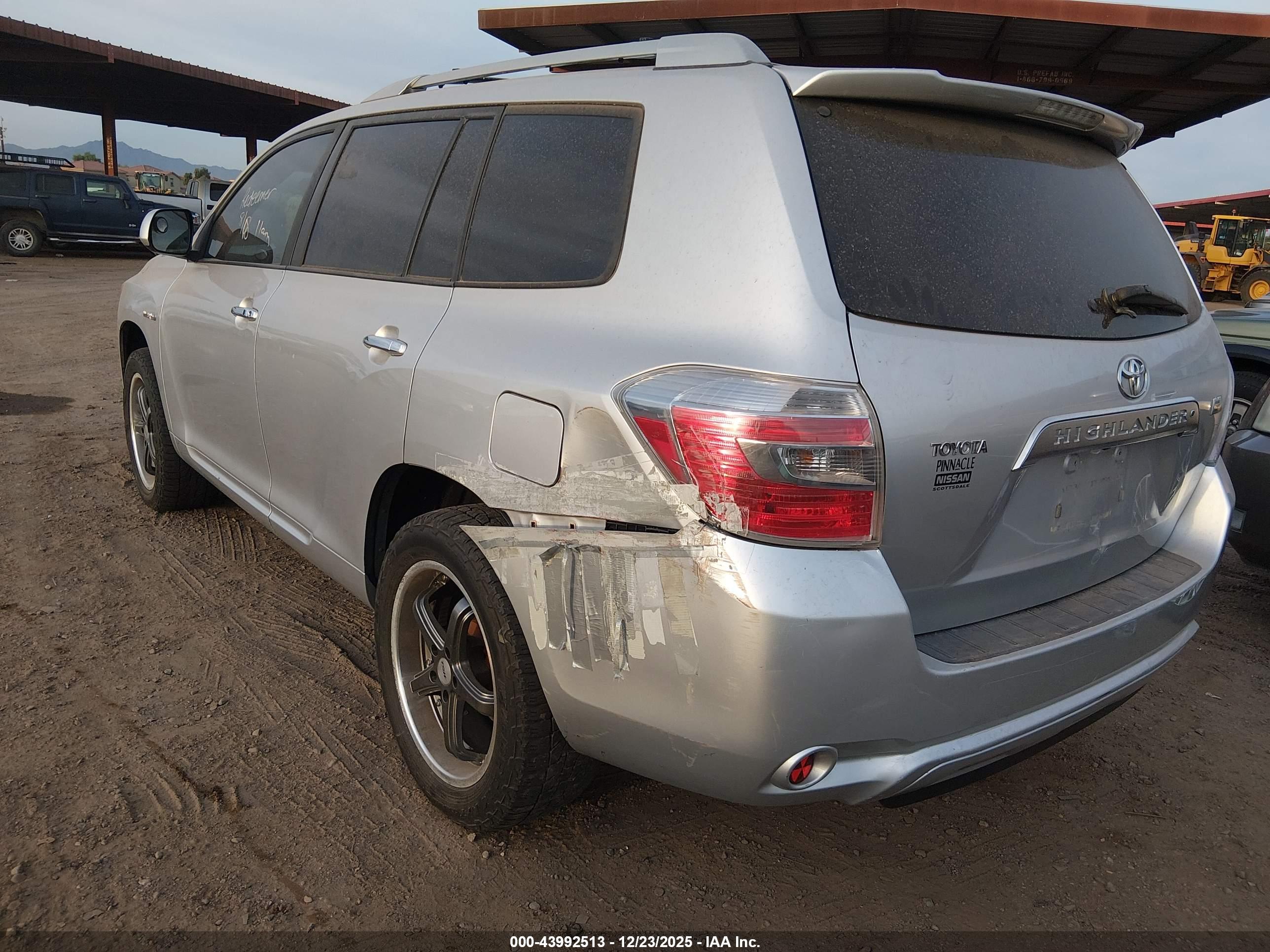 TOYOTA HIGHLANDER image 3