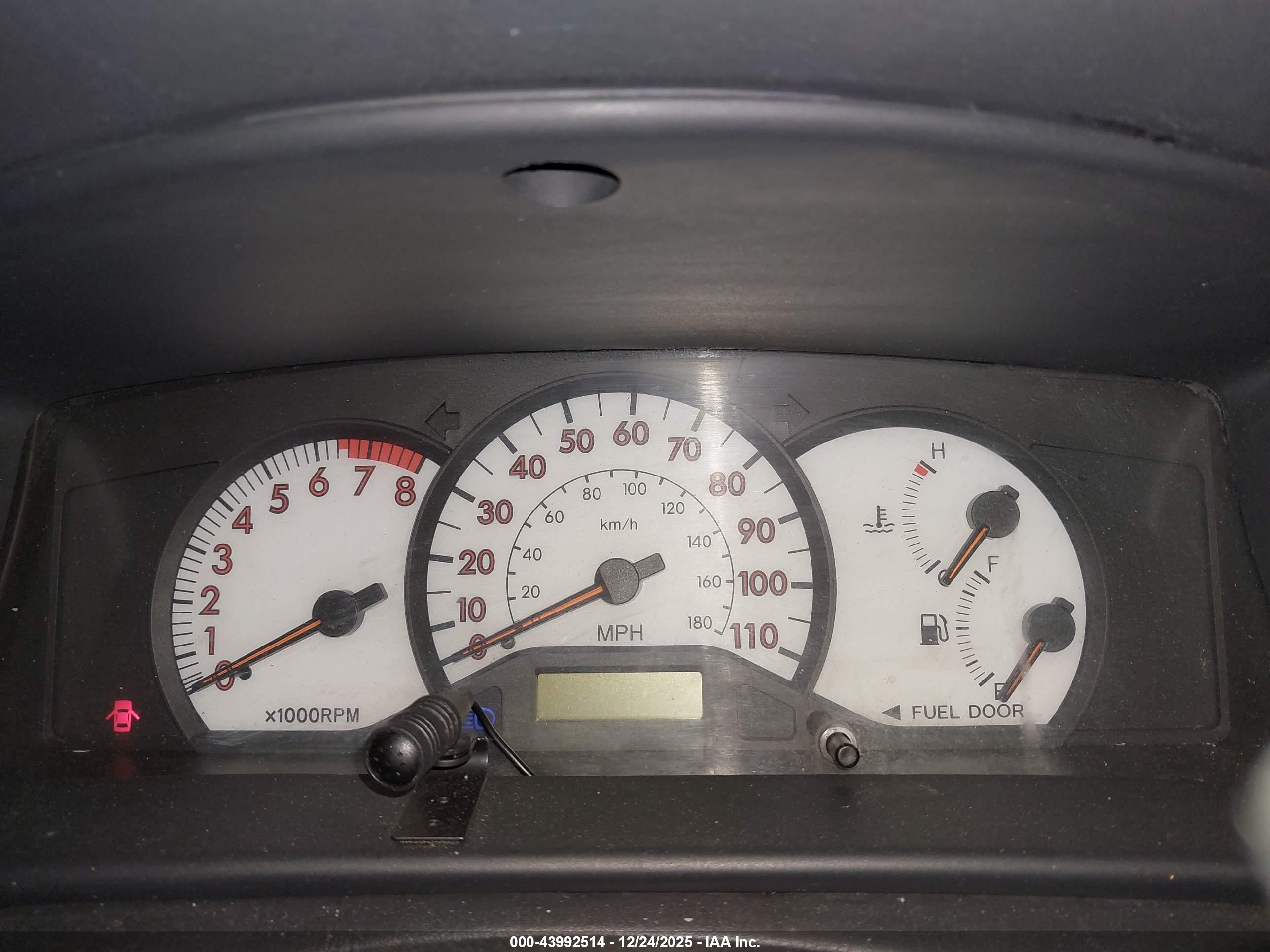 TOYOTA COROLLA image 7
