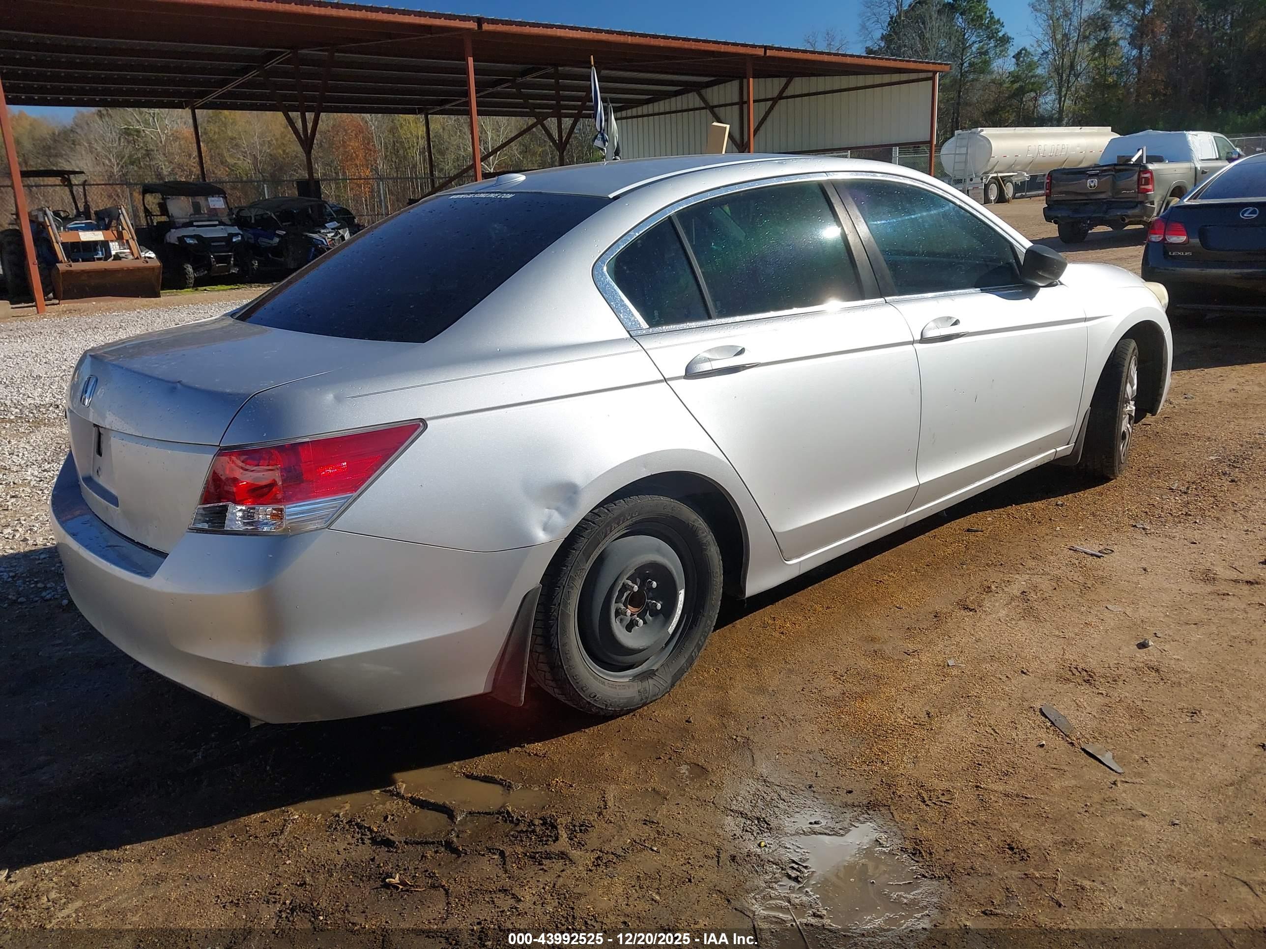 HONDA ACCORD image 4