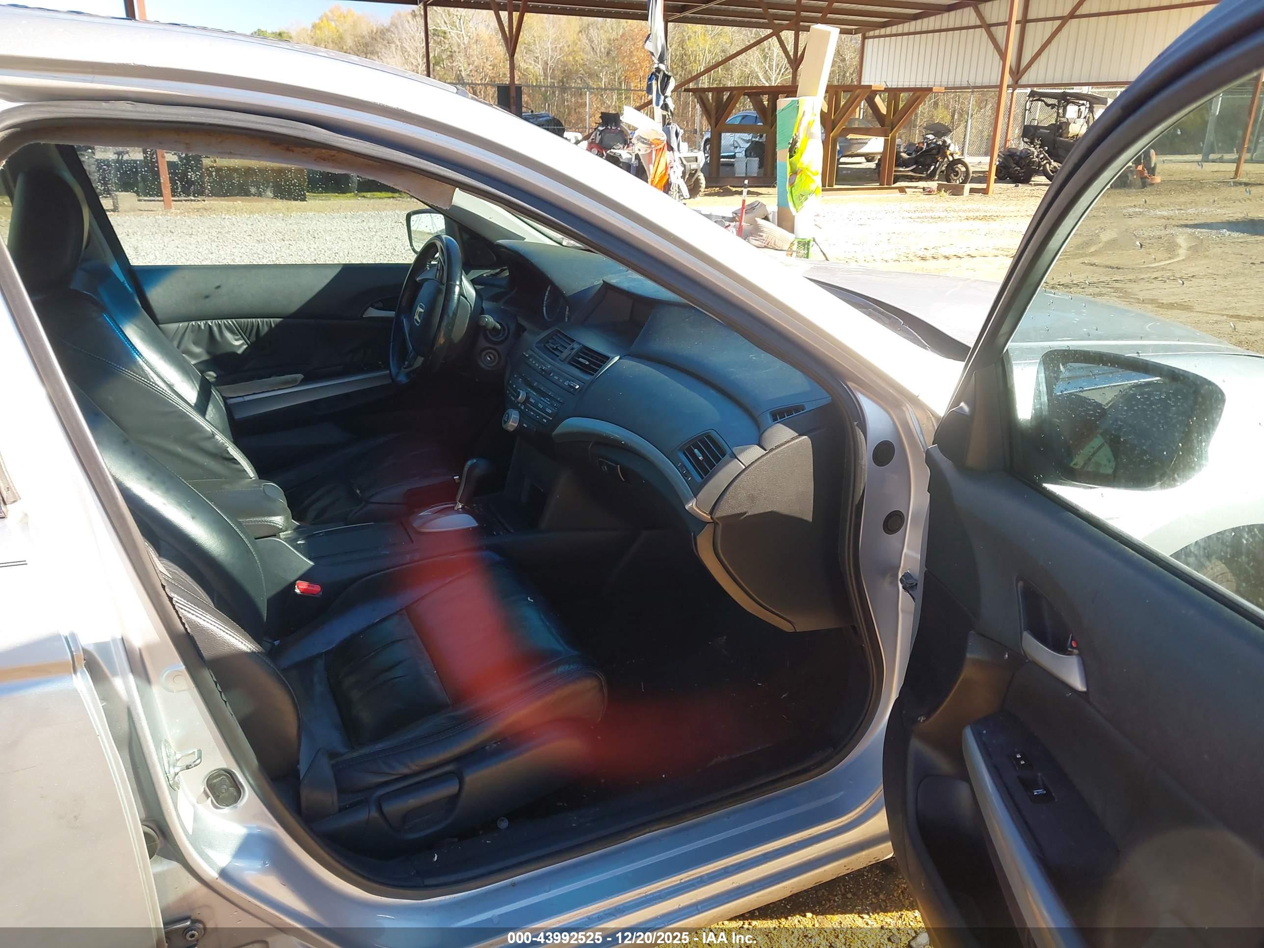 HONDA ACCORD image 5