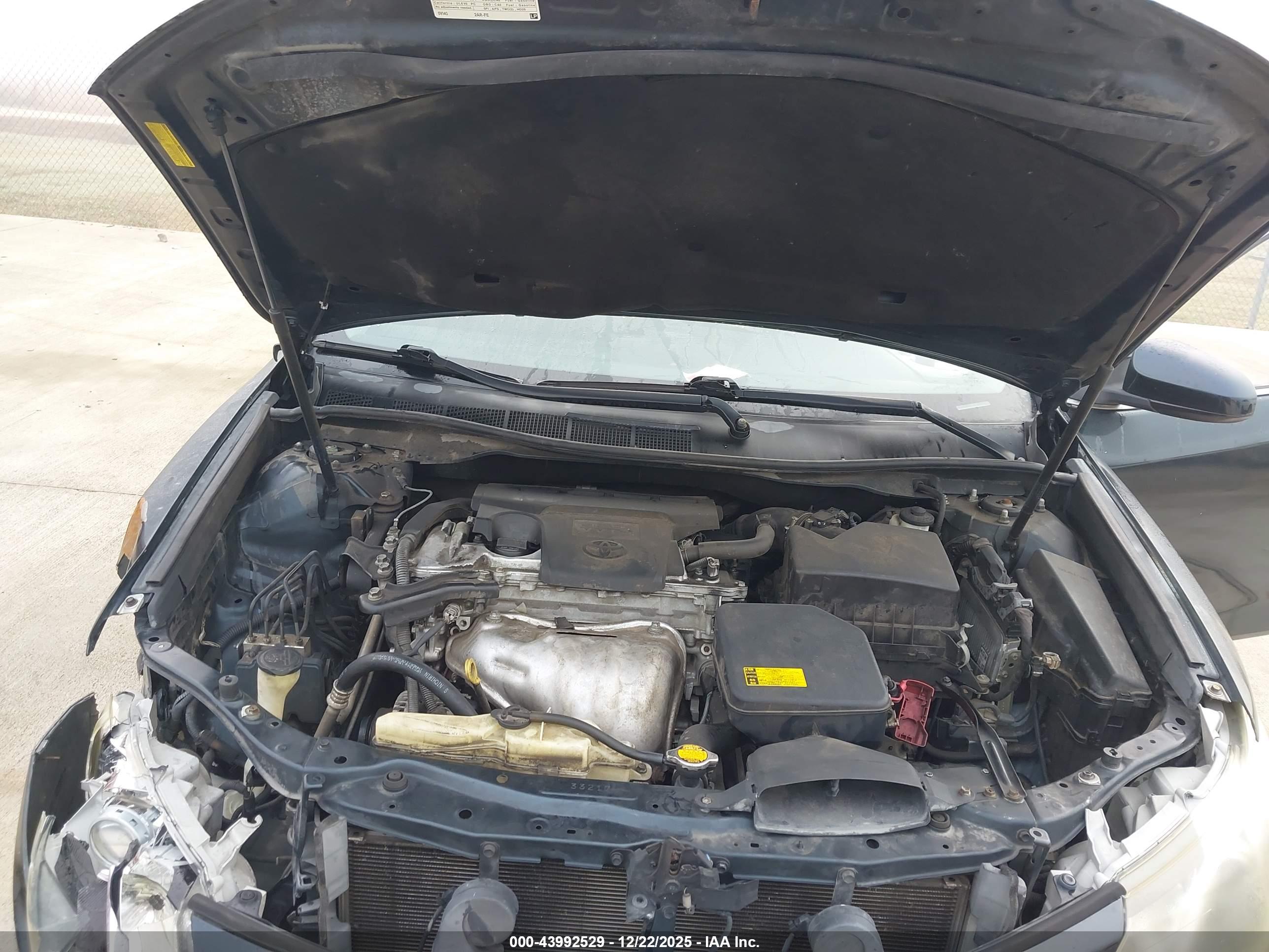 TOYOTA CAMRY image 10