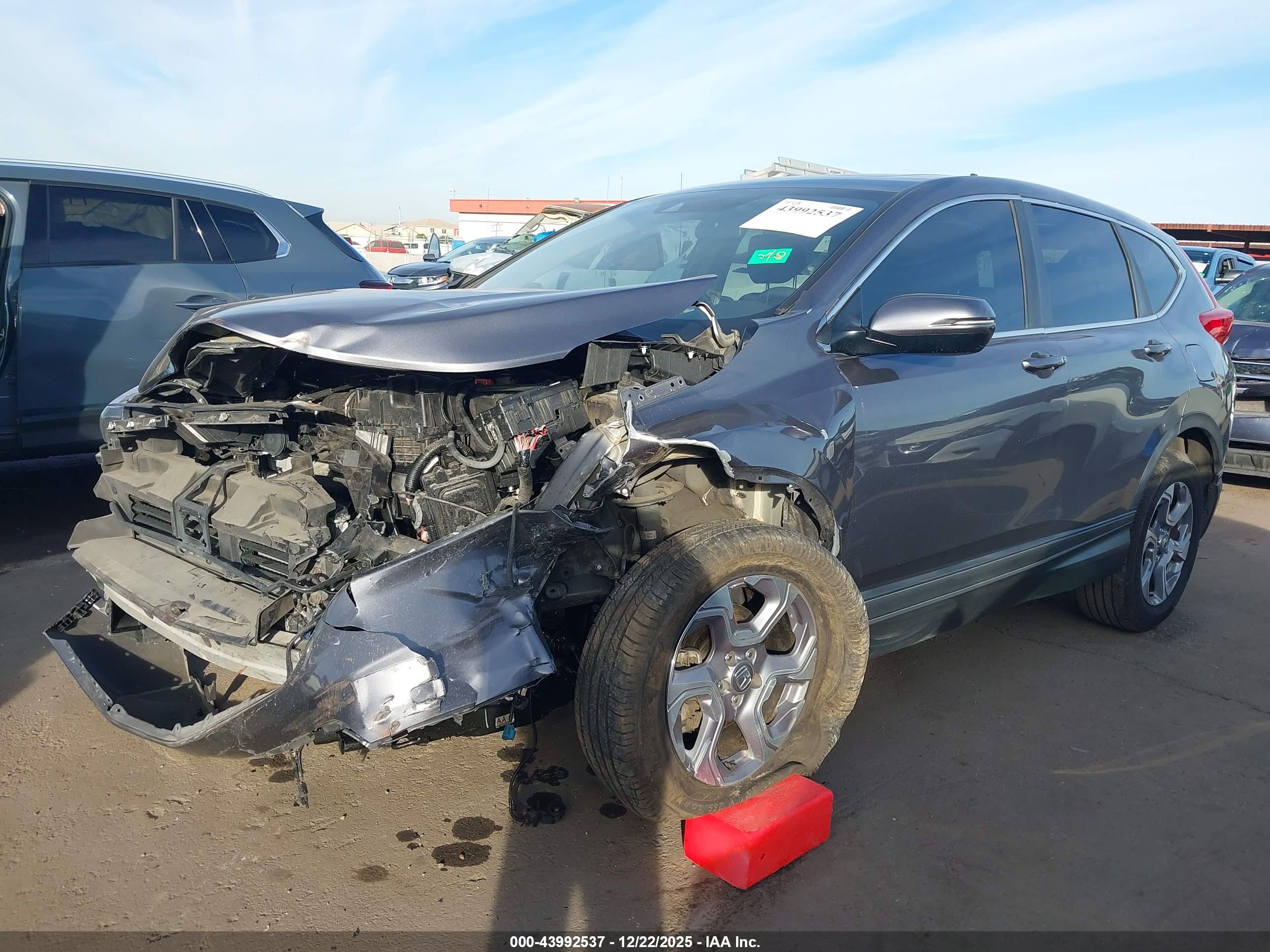 HONDA CR-V image 2