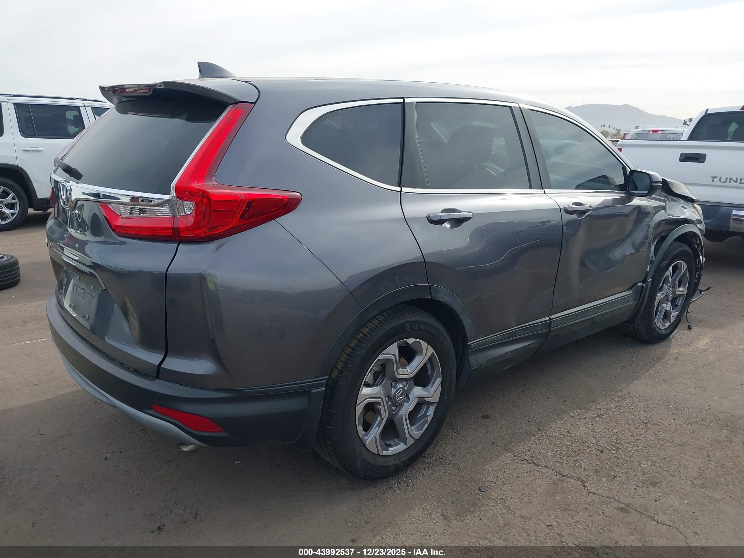 HONDA CR-V image 4